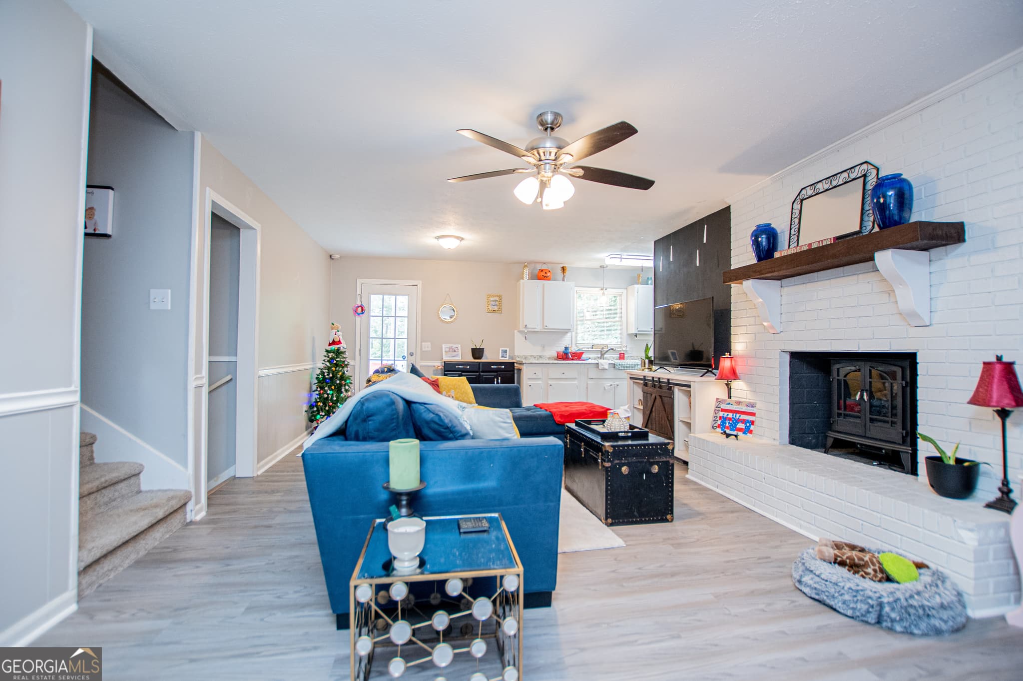 4 bedroom, 2 bathroom, 1,836 sq ft single family residence for sale at 103 Shannon Drive, Carrollton, GA 30117 — photo 6
