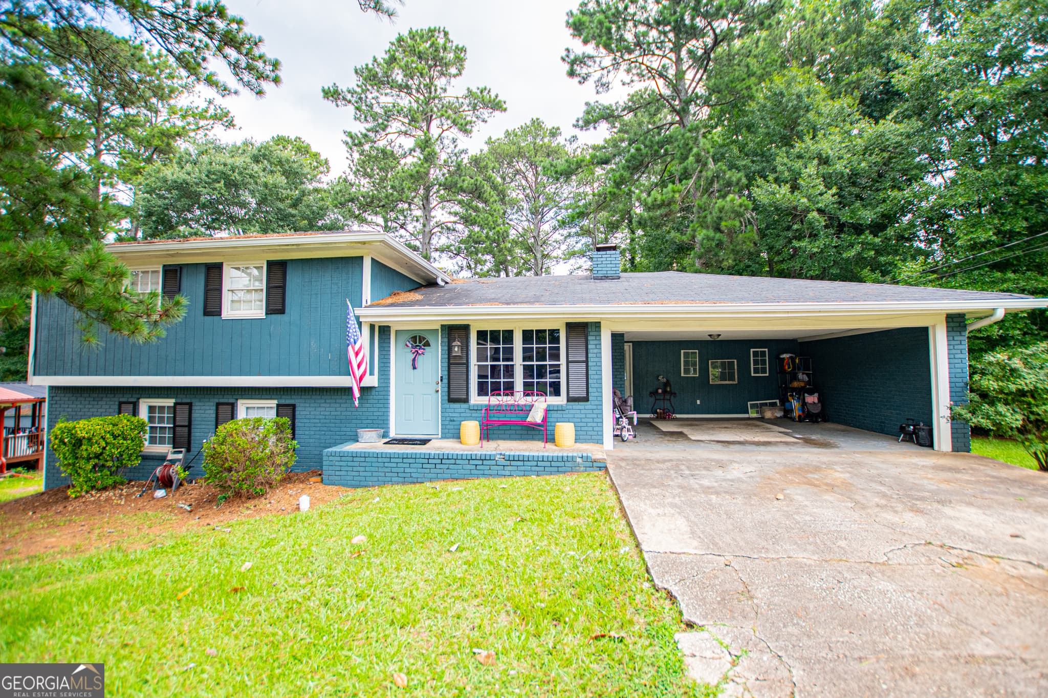 4 bedroom, 2 bathroom, 1,836 sq ft single family residence for sale at 103 Shannon Drive, Carrollton, GA 30117