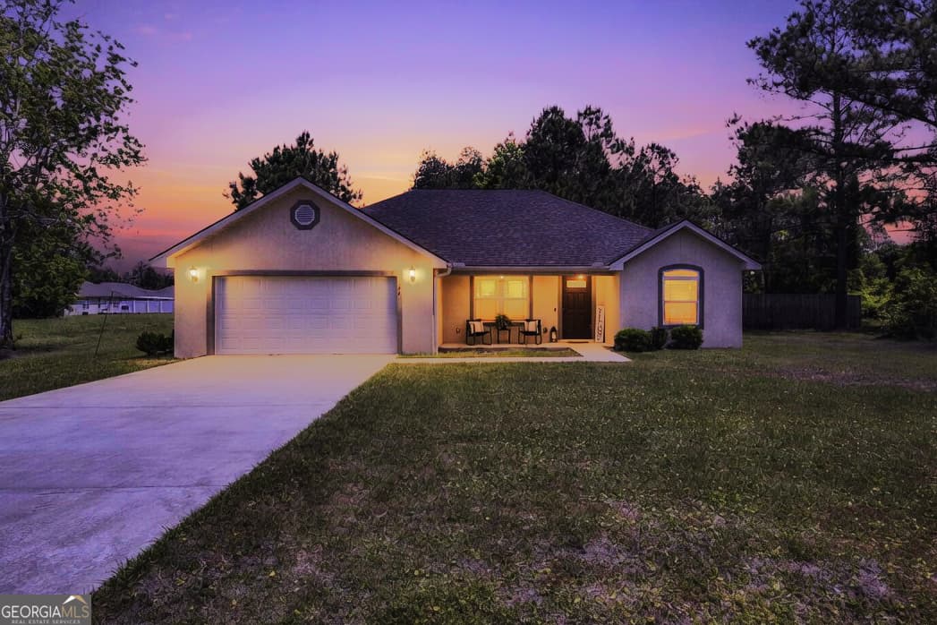 3 bedroom, 2 bathroom, 1,517 sq ft single family residence sold at 124 Avondale Road, Brunswick, GA 31523