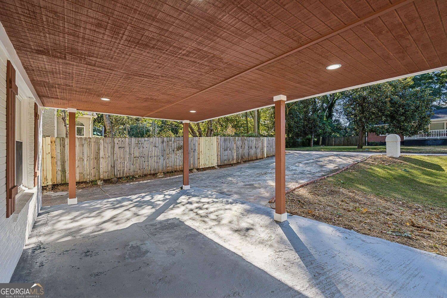3 bedroom, 1.5 bathroom, 1,140 sq ft single family residence for sale at 2662 Joyce Avenue, Decatur, GA 30032 — photo 5