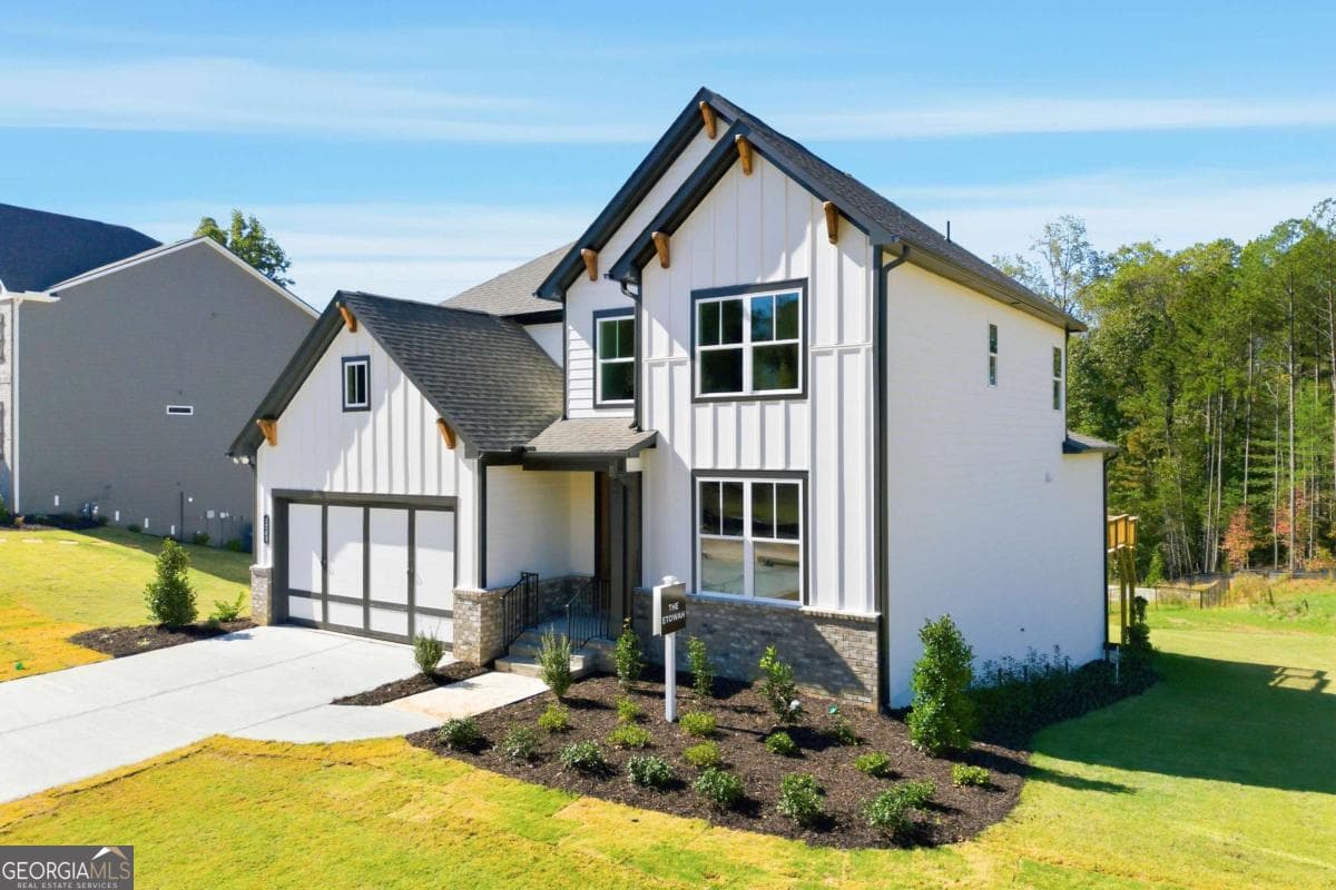 4 bedroom, 3 bathroom, 2,906 sq ft single family residence for sale at 1209 Sterlington Drive, Canton, GA 30115 — photo 3