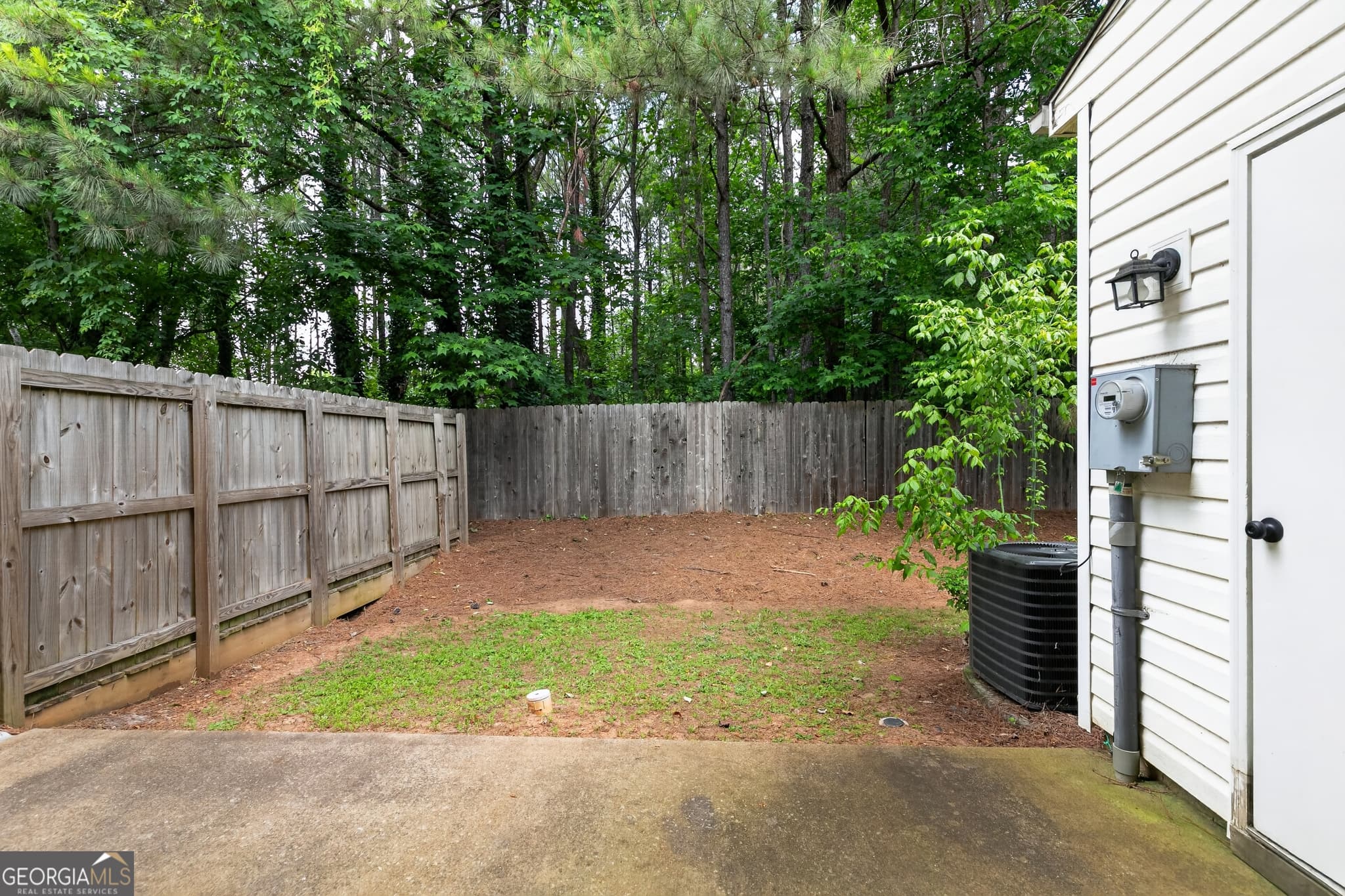 3 bedroom, 2.5 bathroom, 1,480 sq ft single family residence for sale at 1972 Drennon Avenue, Austell, GA 30106 — photo 2
