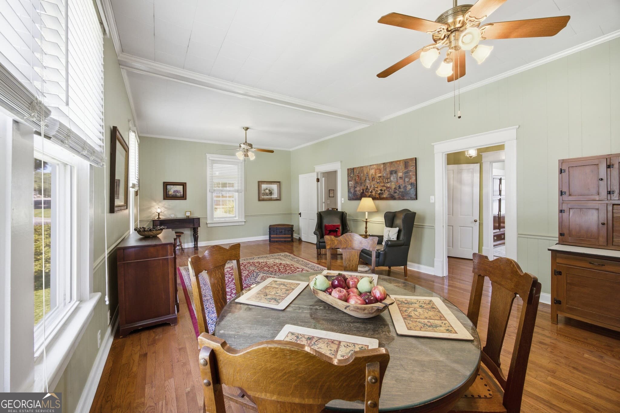 2 bedroom, 2 bathroom, 1,673 sq ft single family residence for sale at 302 E Villanow Street, Lafayette, GA 30728 — photo 10