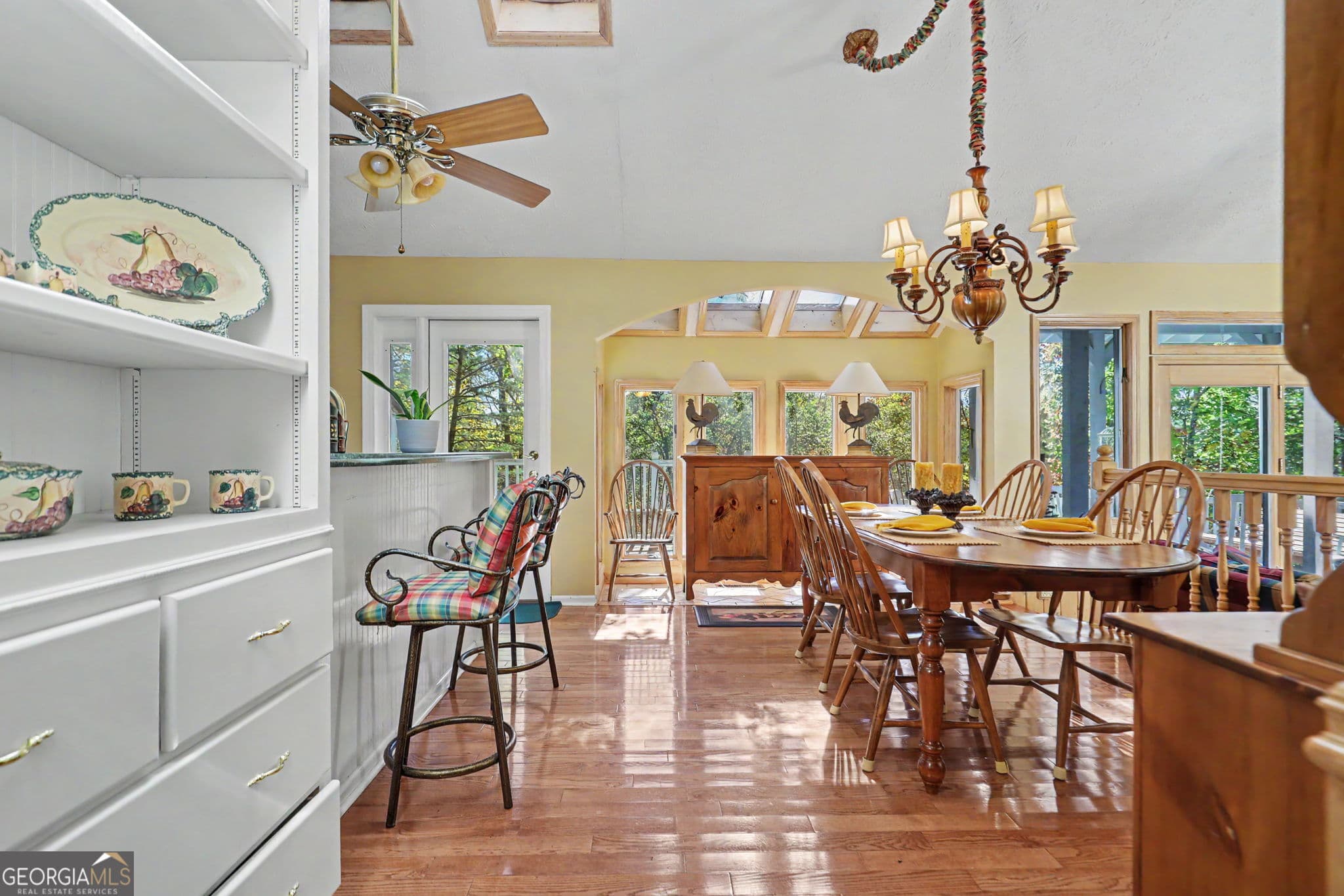 3 bedroom, 3 bathroom, 2,488 sq ft single family residence for sale at 191 Applewood Drive, Tiger, GA 30576 — photo 7