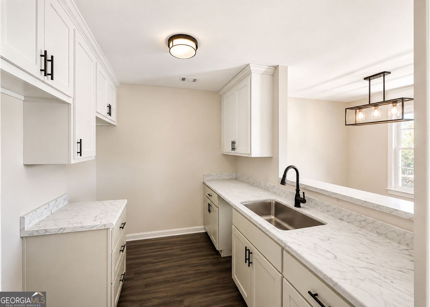 3 bedroom, 2 bathroom, 1,056 sq ft single family residence for sale at 778 Villa Esta Avenue, Macon, GA 31206 — photo 2