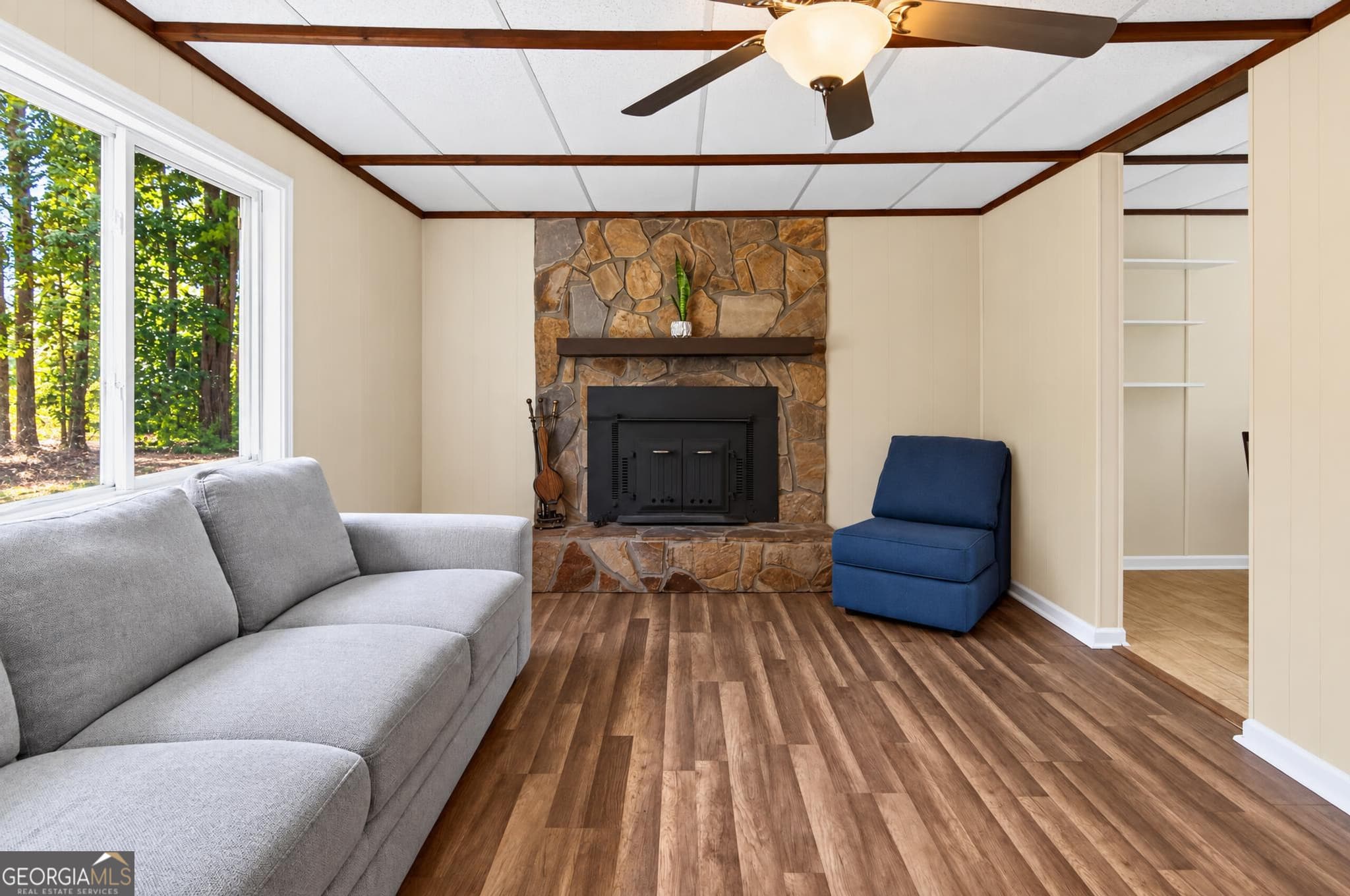 5 bedroom, 2 bathroom, 2,592 sq ft single family residence for sale at 226 Hines Road, Moreland, GA 30259 — photo 9