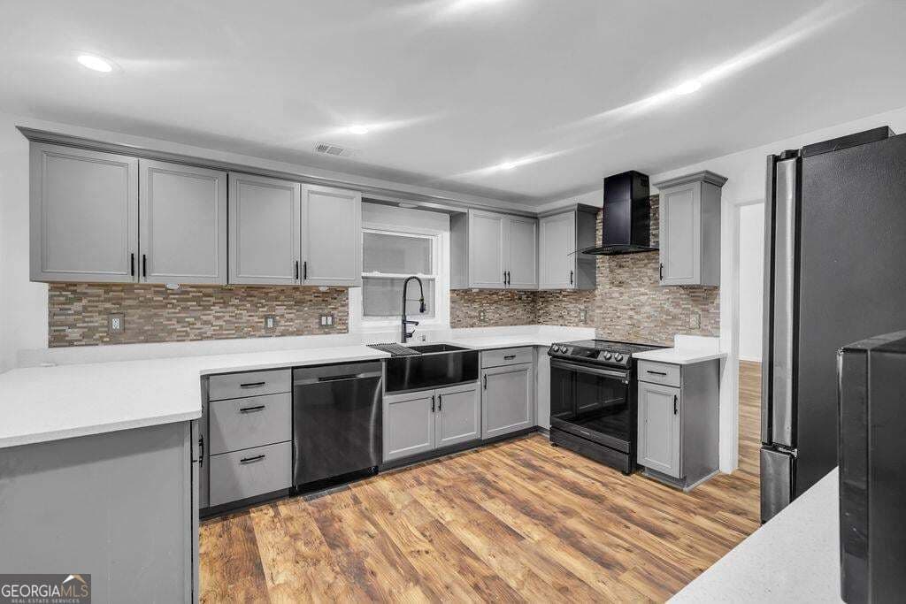 5 bedroom, 4 bathroom, 3,785 sq ft single family residence for sale at 4634 Riveredge Cove, Snellville, GA 30039 — photo 9