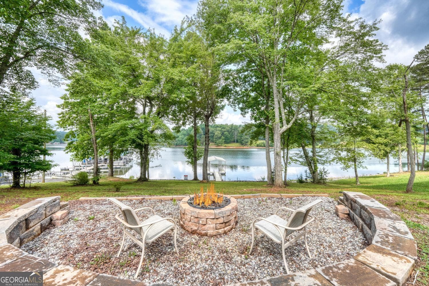 3 bedroom, 2 bathroom, 3,964 sq ft single family residence for sale at 38 Edgewater Lane 10, Blairsville, GA 30512 — photo 4