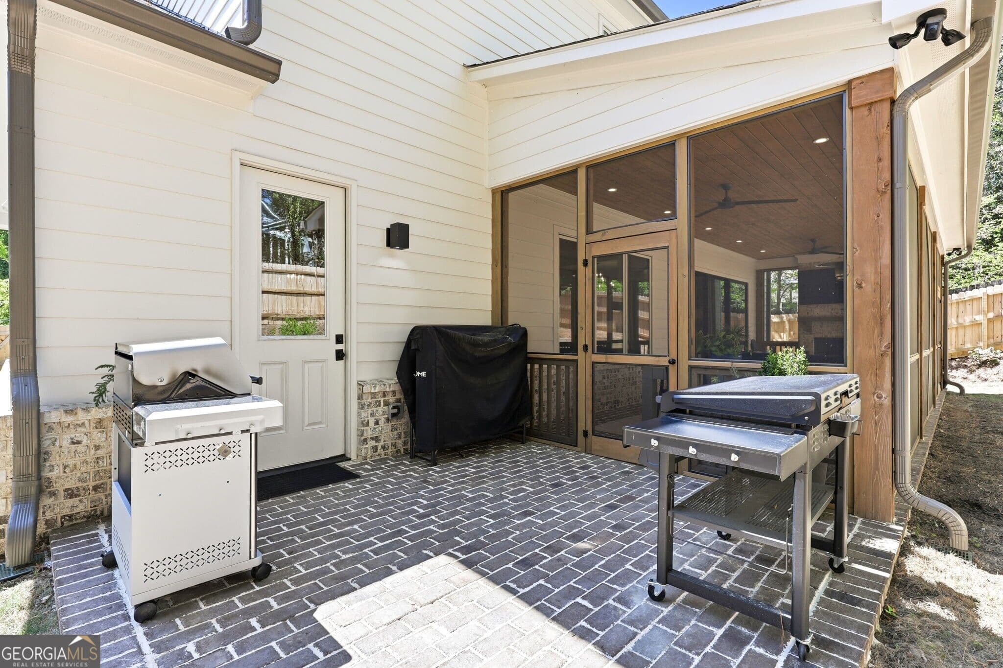 5 bedroom, 5 bathroom, 3,760 sq ft single family residence for sale at 1872 Hickory Road, Chamblee, GA 30341 — photo 8