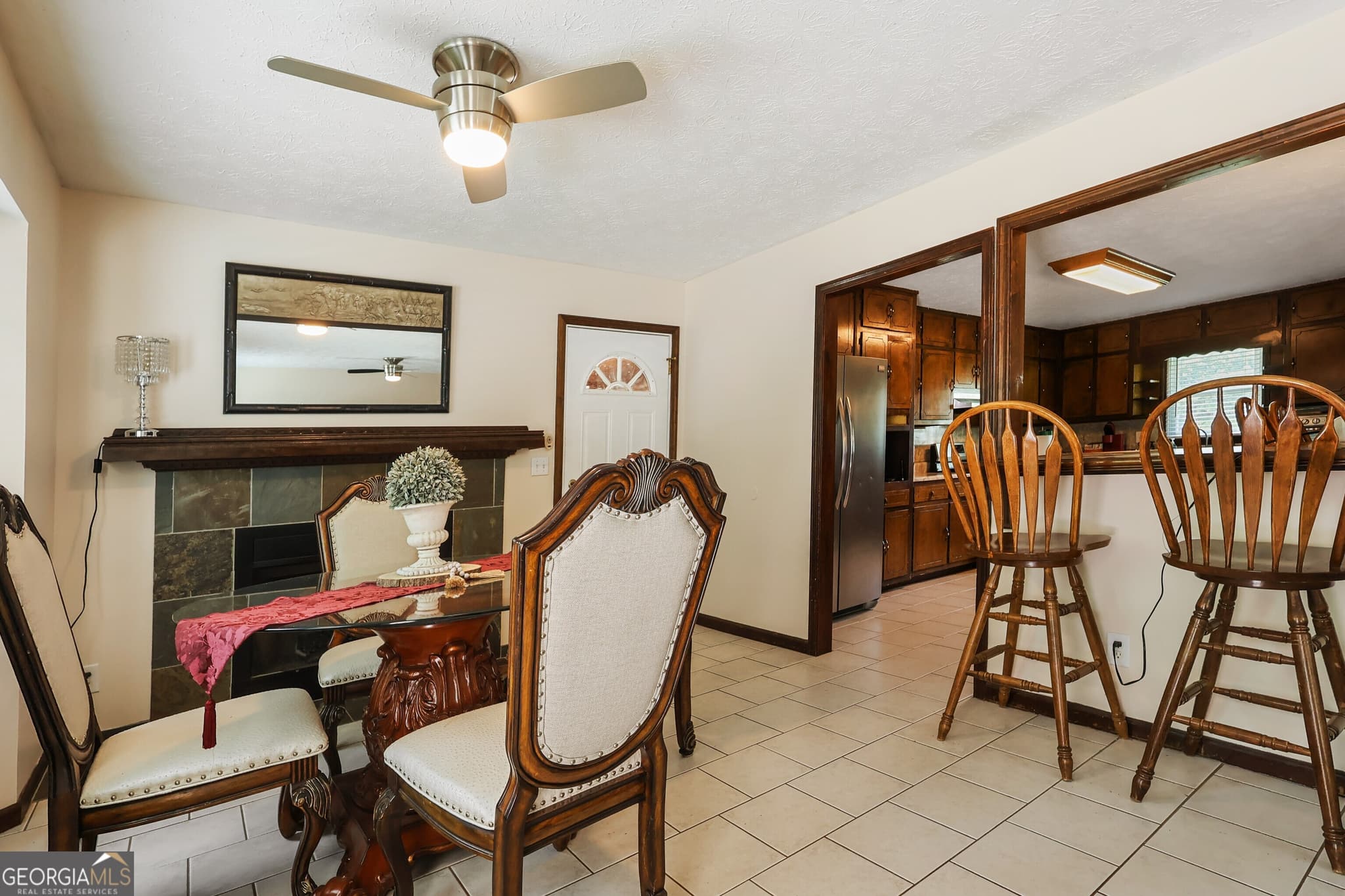 3 bedroom, 2 bathroom, 1,560 sq ft single family residence for sale at 110 Drennan Drive, Fayetteville, GA 30215 — photo 6