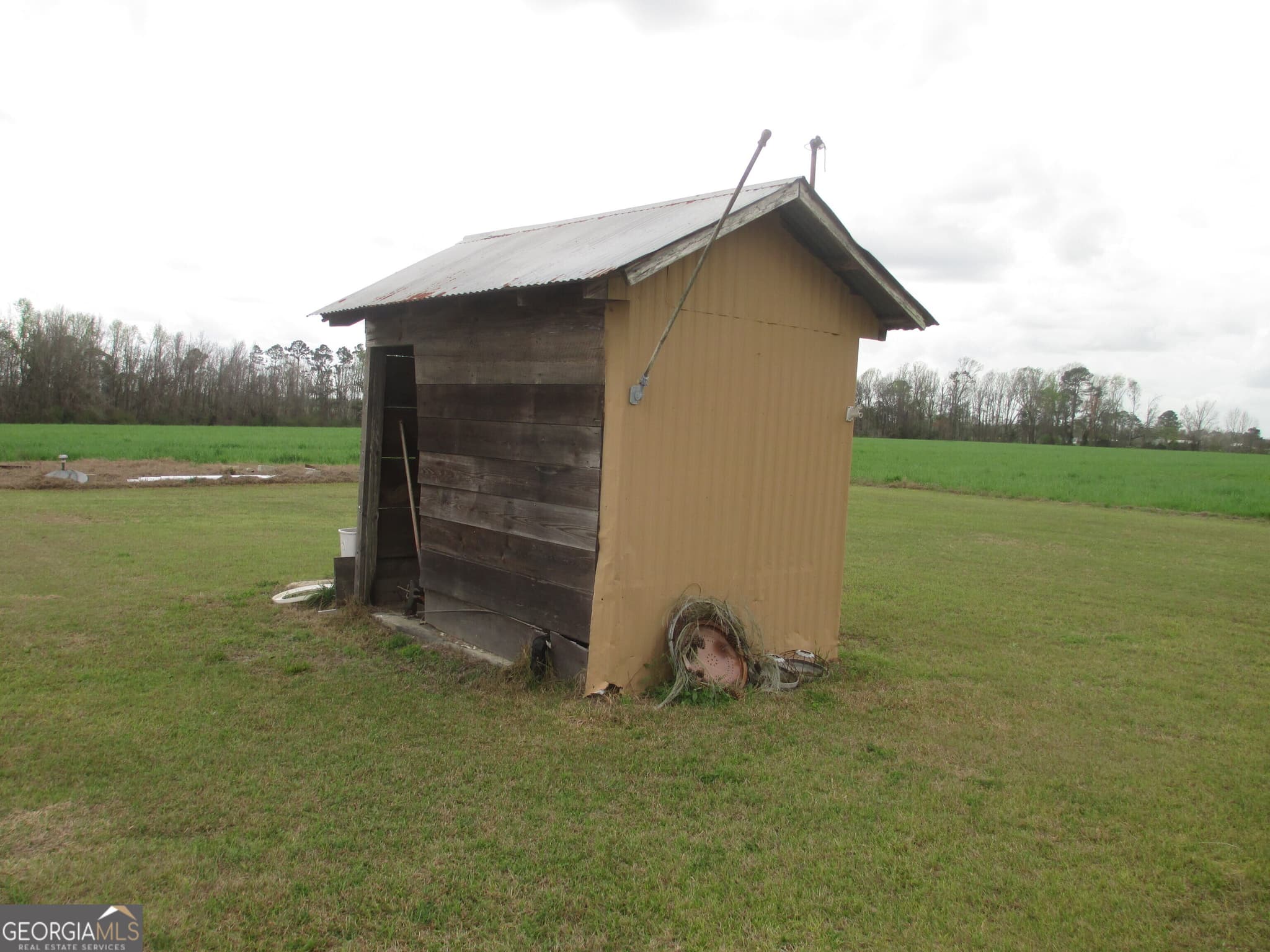 2 bedroom, 2 bathroom, 1,546 sq ft farm for sale at 84 Comer Yawn Road, Hazlehurst, GA 31539 — photo 7