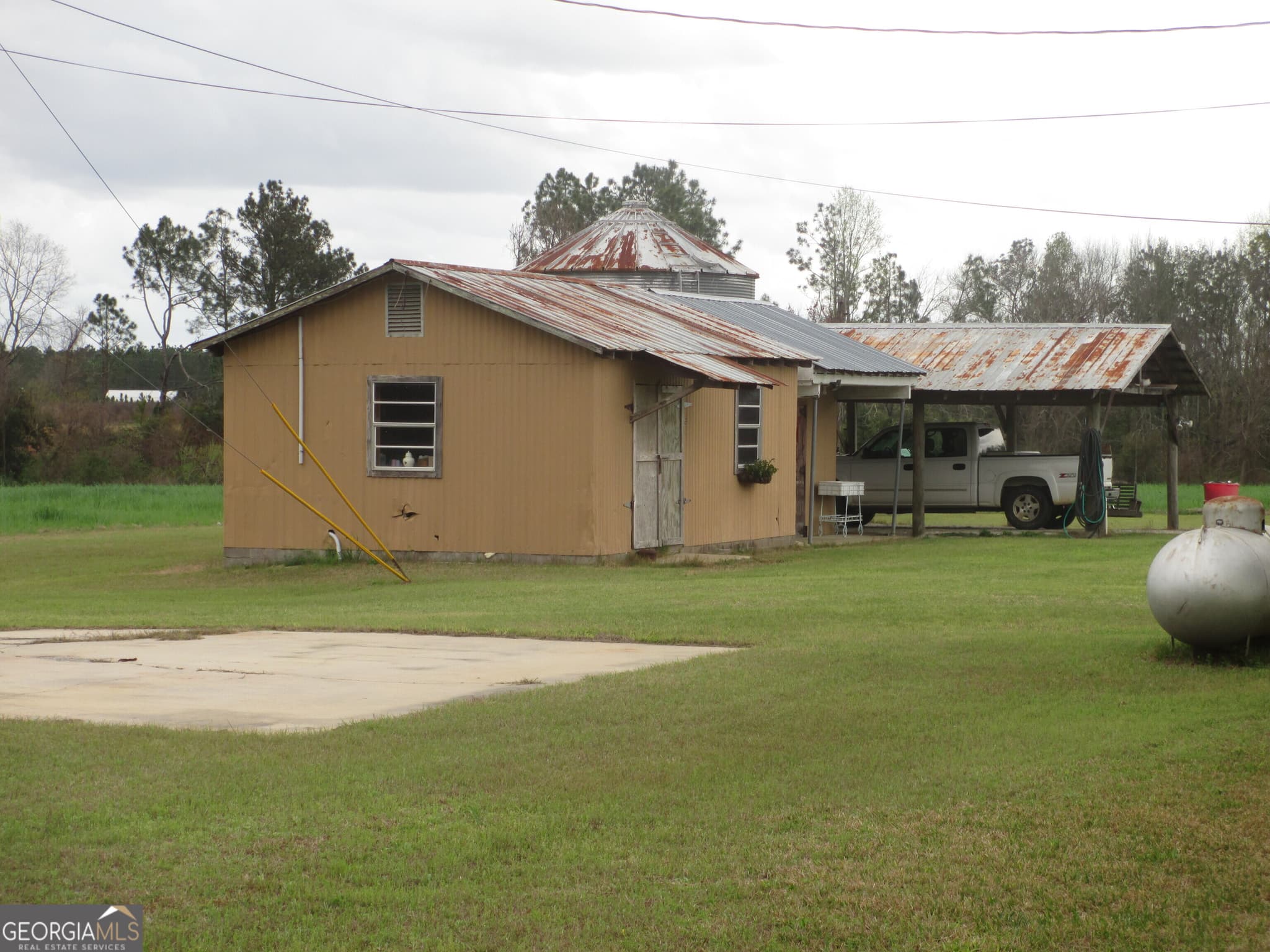 2 bedroom, 2 bathroom, 1,546 sq ft farm for sale at 84 Comer Yawn Road, Hazlehurst, GA 31539 — photo 5