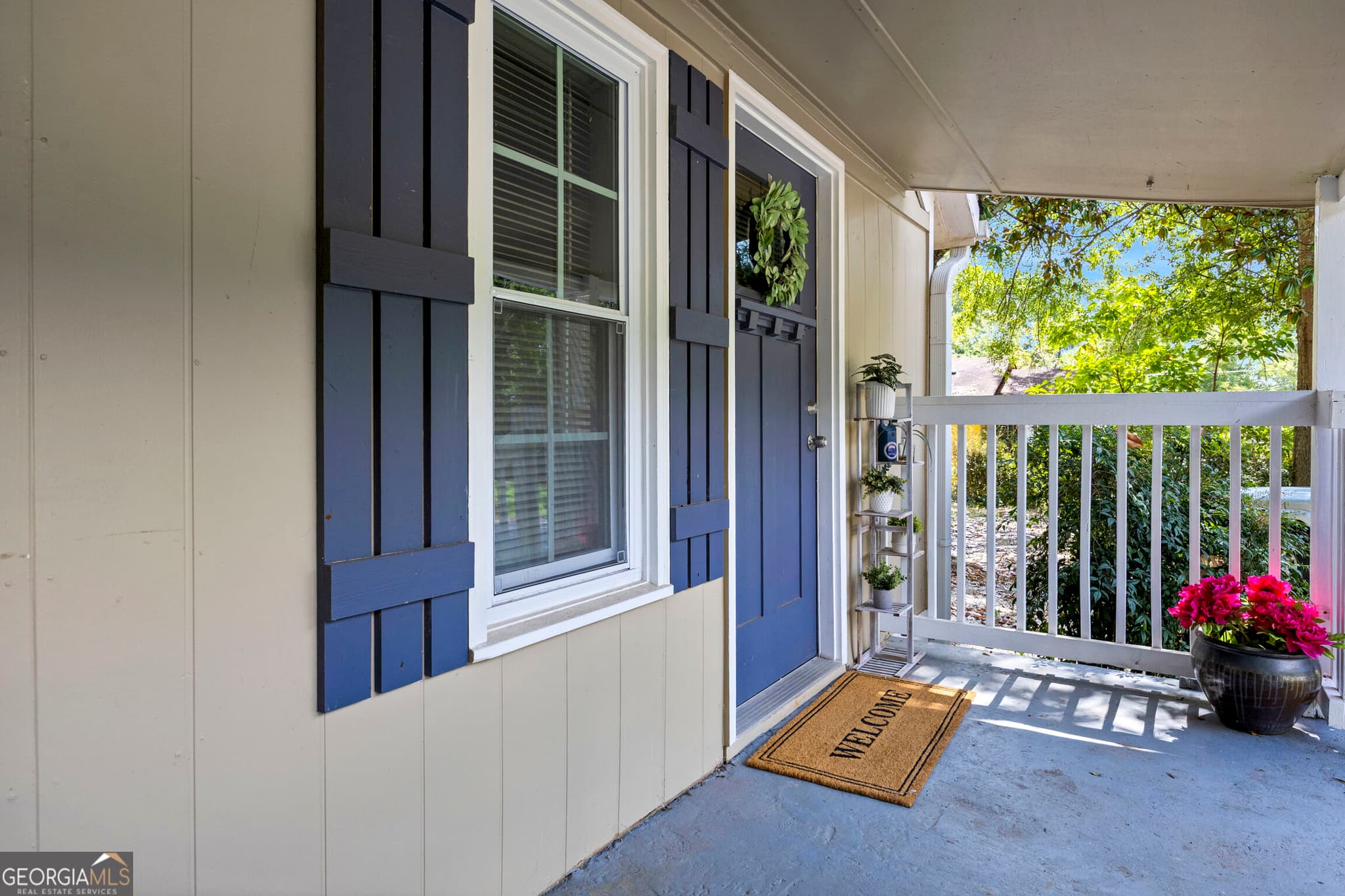 2 bedroom, 1 bathroom, 902 sq ft single family residence for sale at 411 Ash Street, Monroe, GA 30655 — photo 2