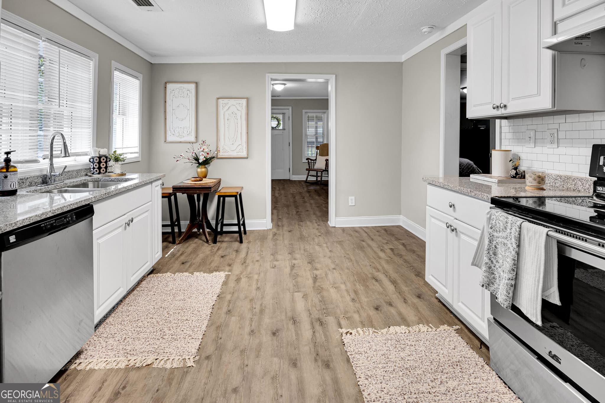2 bedroom, 1 bathroom, 902 sq ft single family residence for sale at 411 Ash Street, Monroe, GA 30655 — photo 5