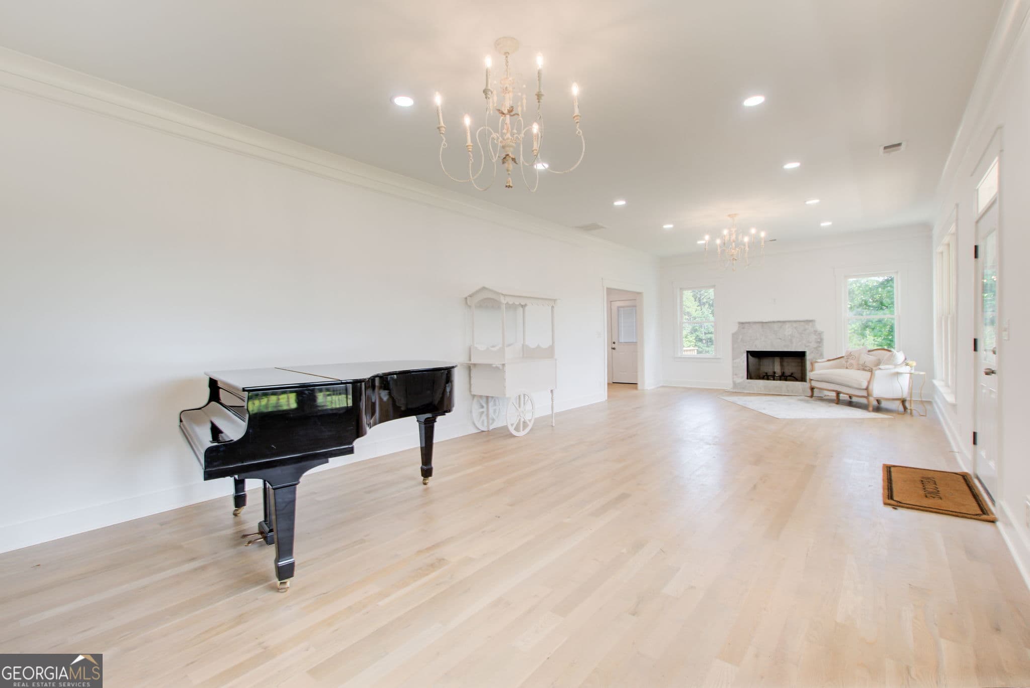 3 bedroom, 2.5 bathroom, 2,108 sq ft single family residence for sale at 4796 Dallas Highway, Powder Springs, GA 30127 — photo 6
