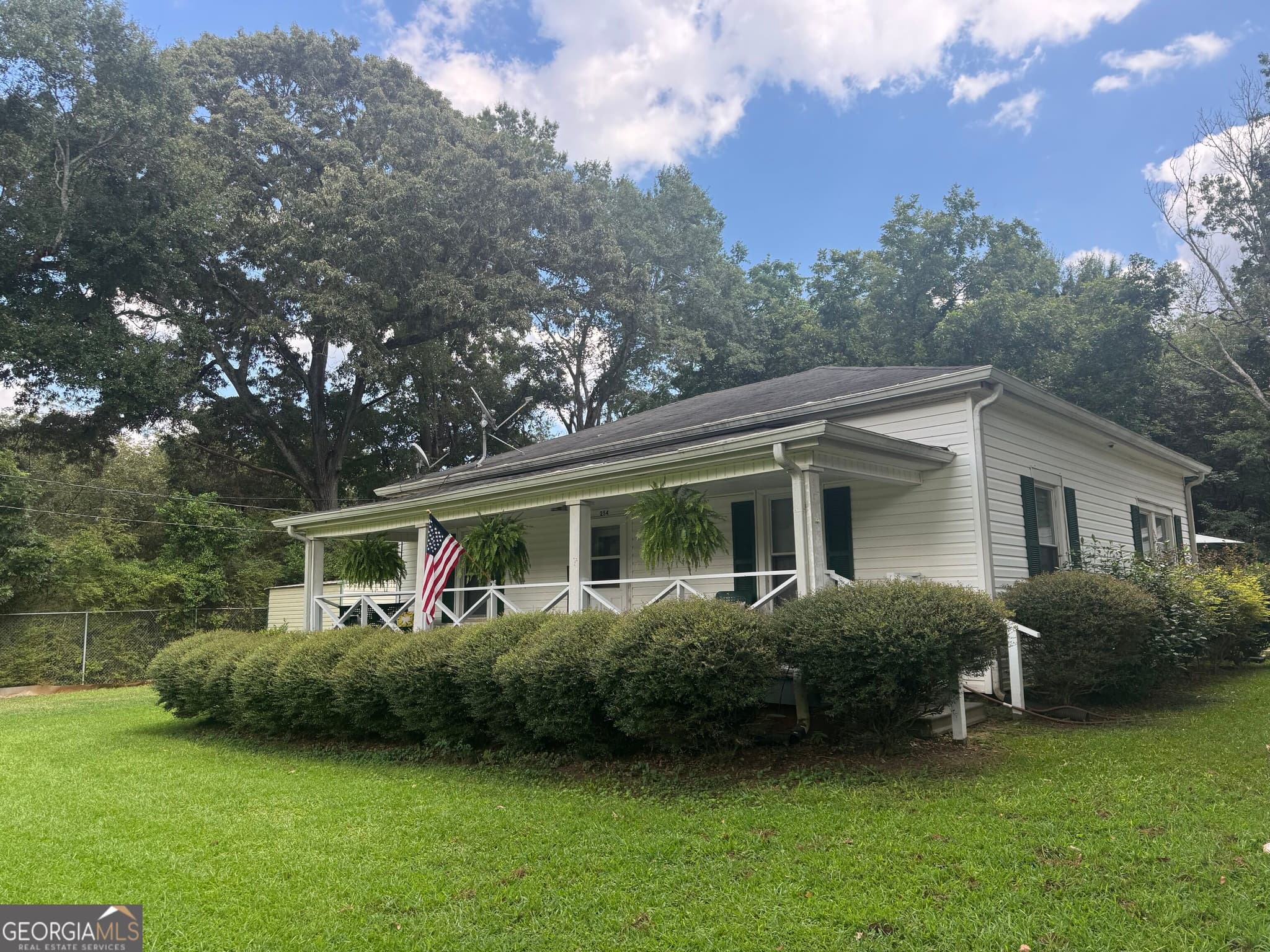 3 bedroom, 1.5 bathroom, 1,742 sq ft single family residence for sale at 254 College Street, Culloden, GA 31016