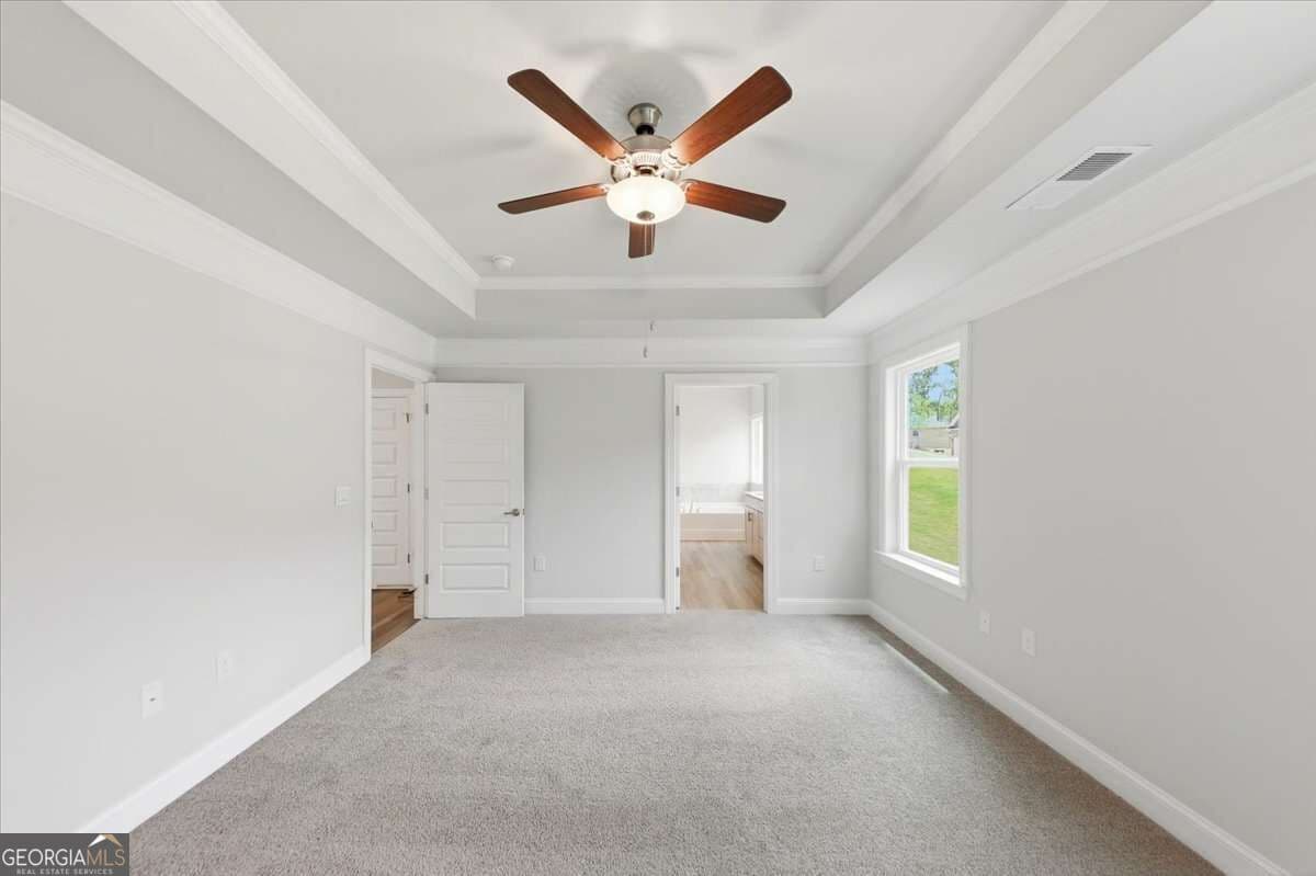 6 bedroom, 4.5 bathroom, 3,681 sq ft single family residence for sale at 3315 Trevi Trail, Douglasville, GA 30135 — photo 7