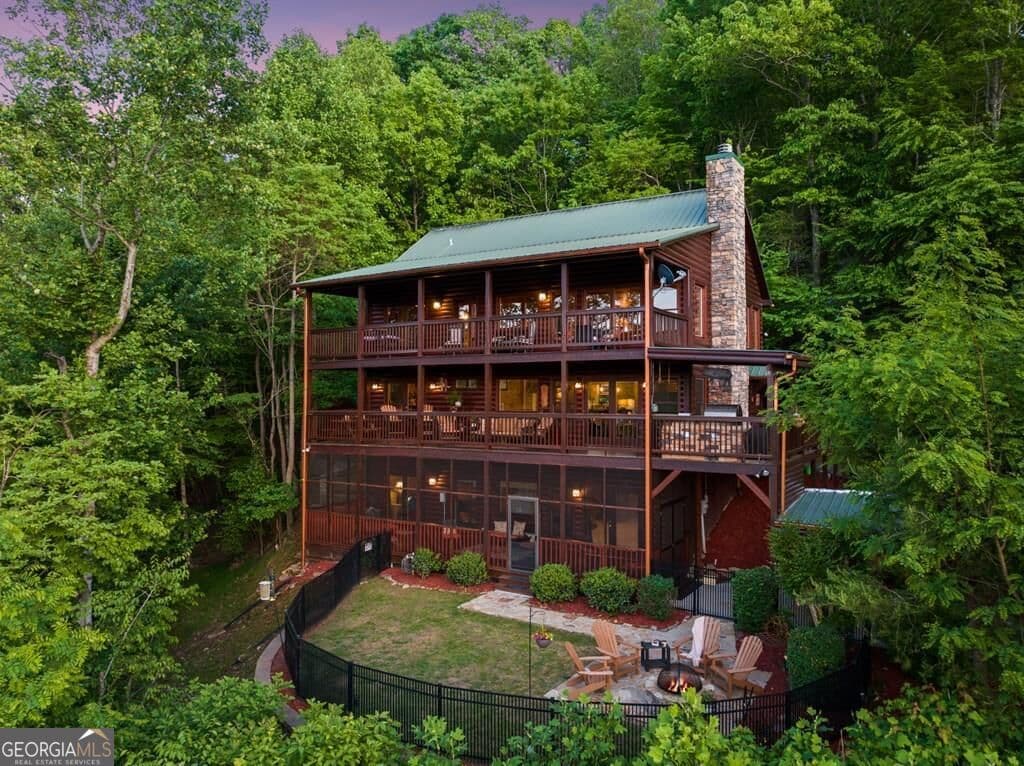 3 bedroom, 3 bathroom, 3,036 sq ft cabin,single family residence for sale at 115 Mountain High Drive, Mineral Bluff, GA 30559 — photo 2