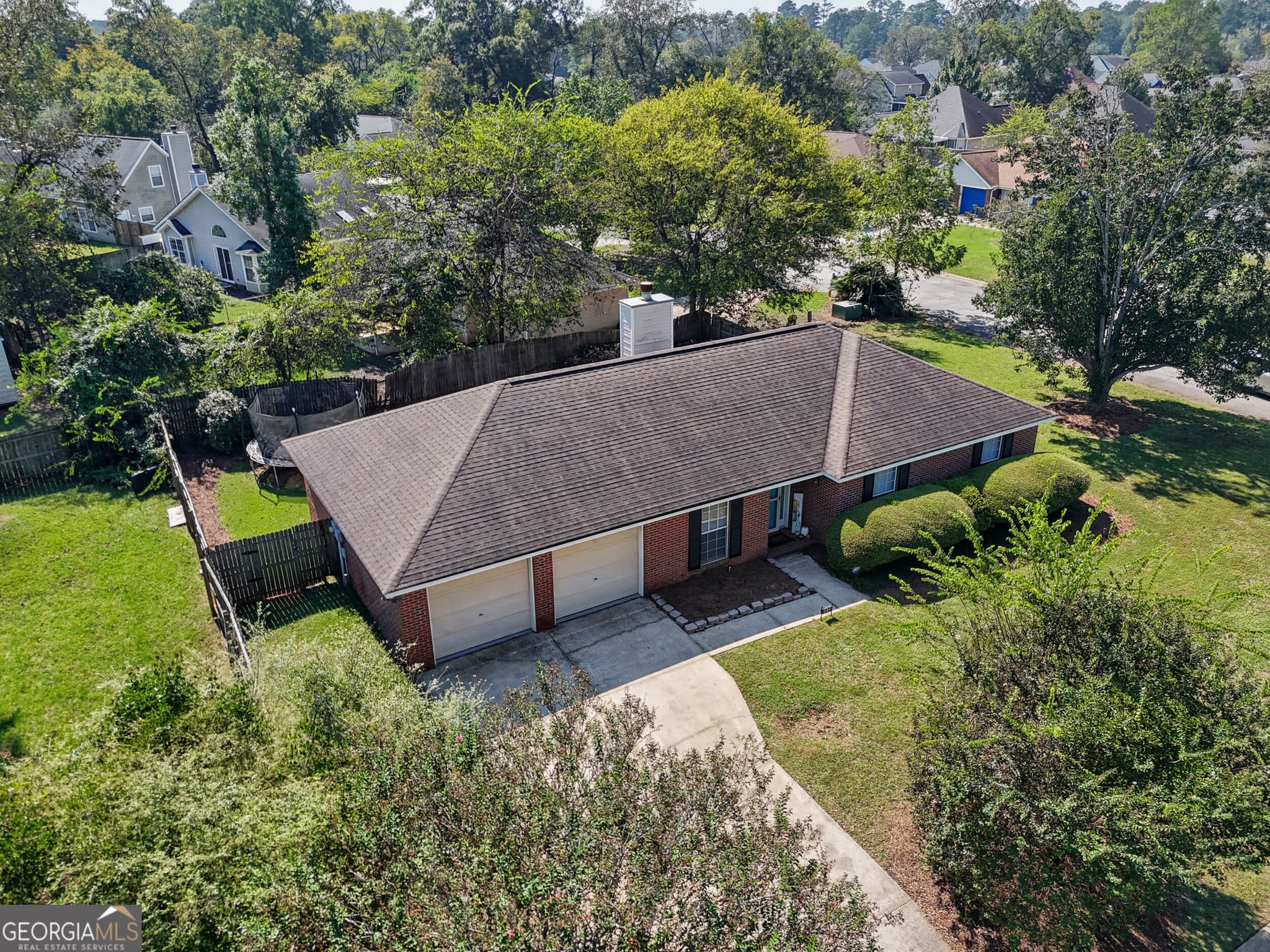3 bedroom, 2 bathroom, 1,559 sq ft single family residence for sale at 2836 Stonewater Drive, Albany, GA 31721 — photo 4