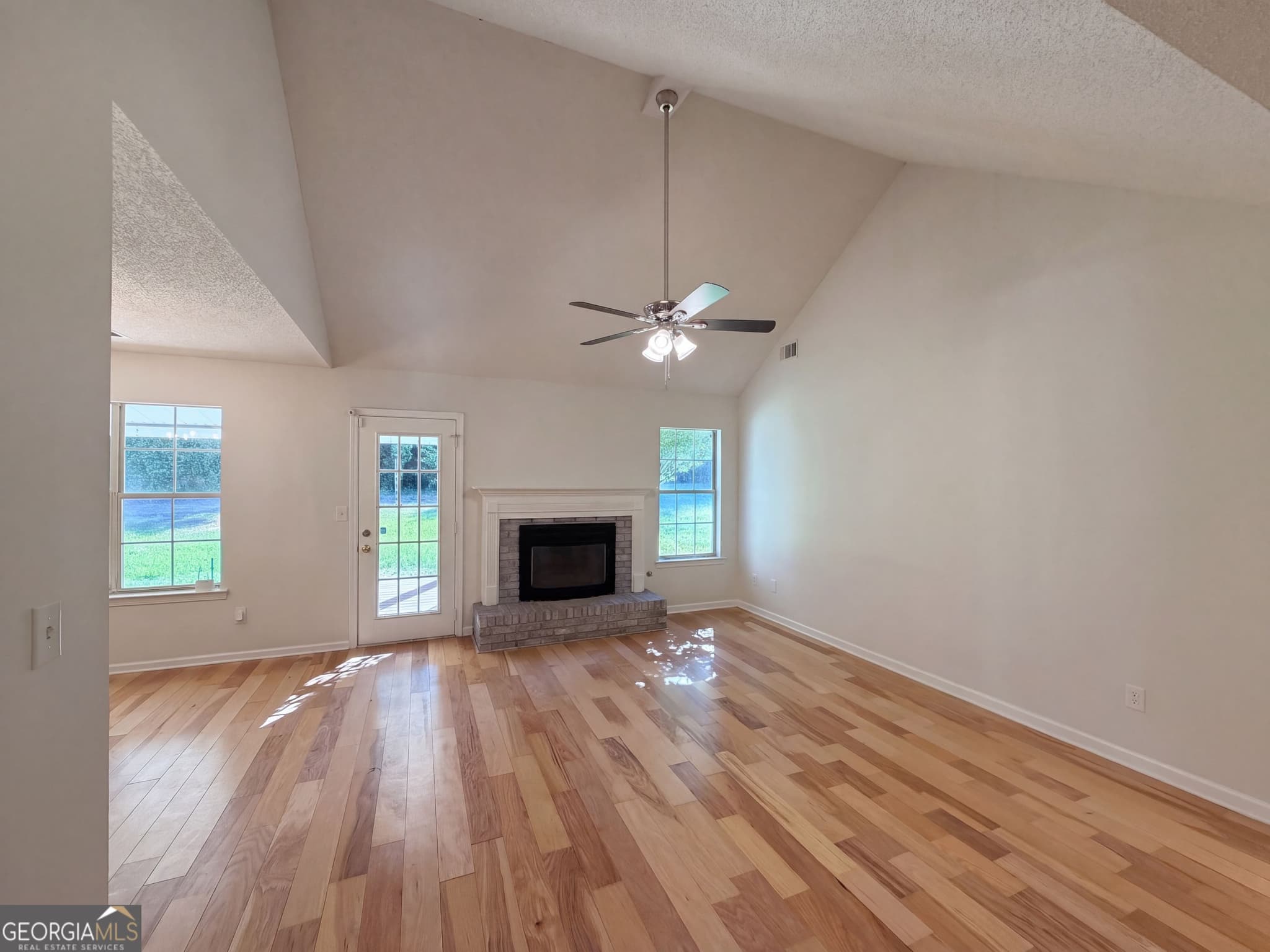 3 bedroom, 2 bathroom, 1,384 sq ft single family residence for sale at 105 Nanci Court, Stockbridge, GA 30281 — photo 7