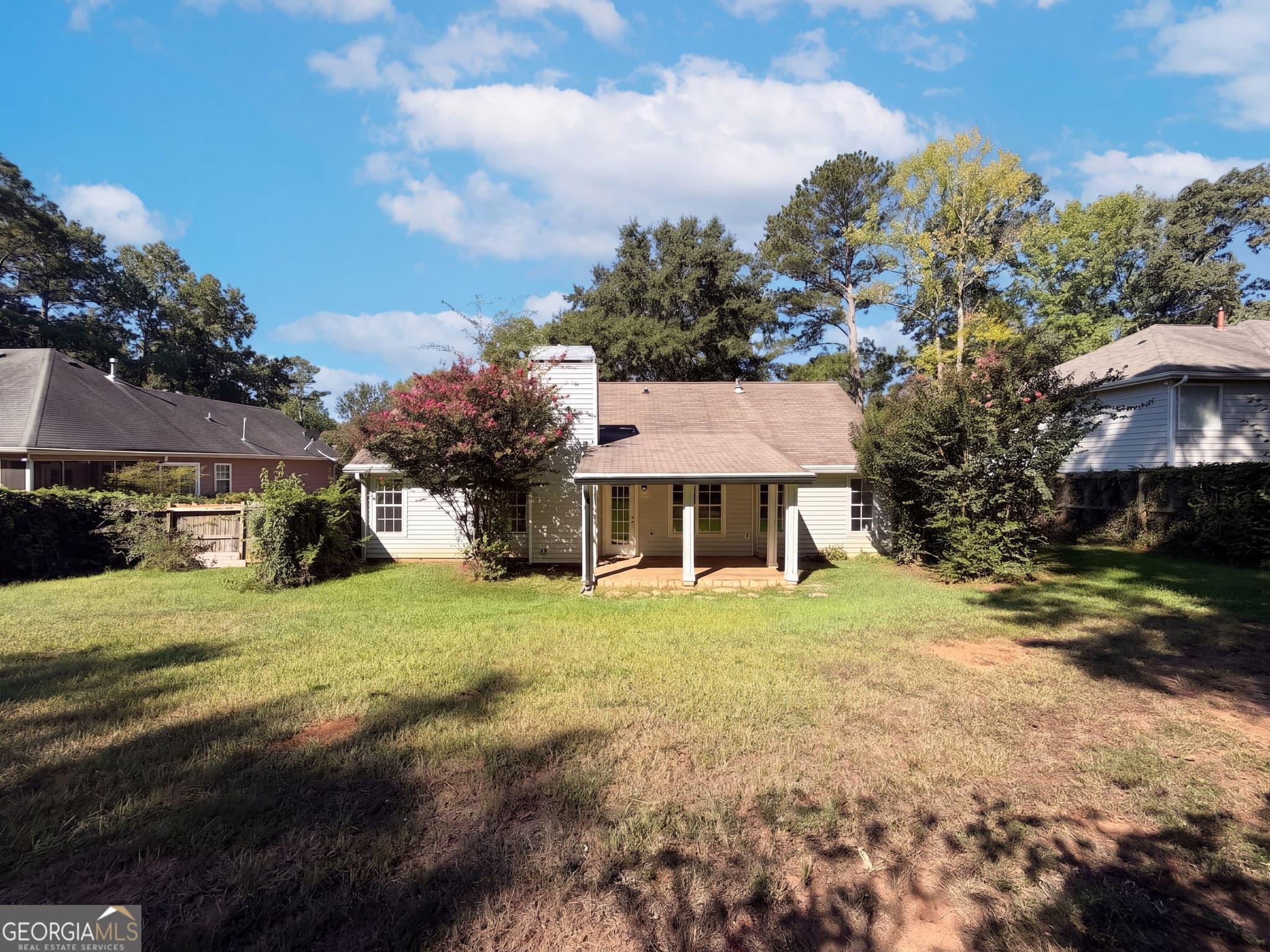3 bedroom, 2 bathroom, 1,384 sq ft single family residence for sale at 105 Nanci Court, Stockbridge, GA 30281 — photo 5
