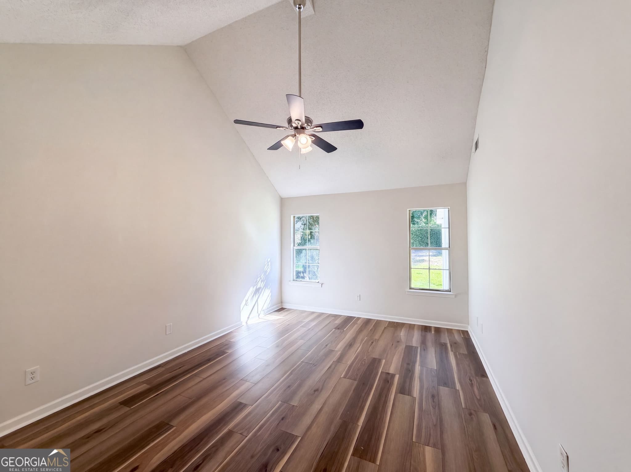 3 bedroom, 2 bathroom, 1,384 sq ft single family residence for sale at 105 Nanci Court, Stockbridge, GA 30281 — photo 9