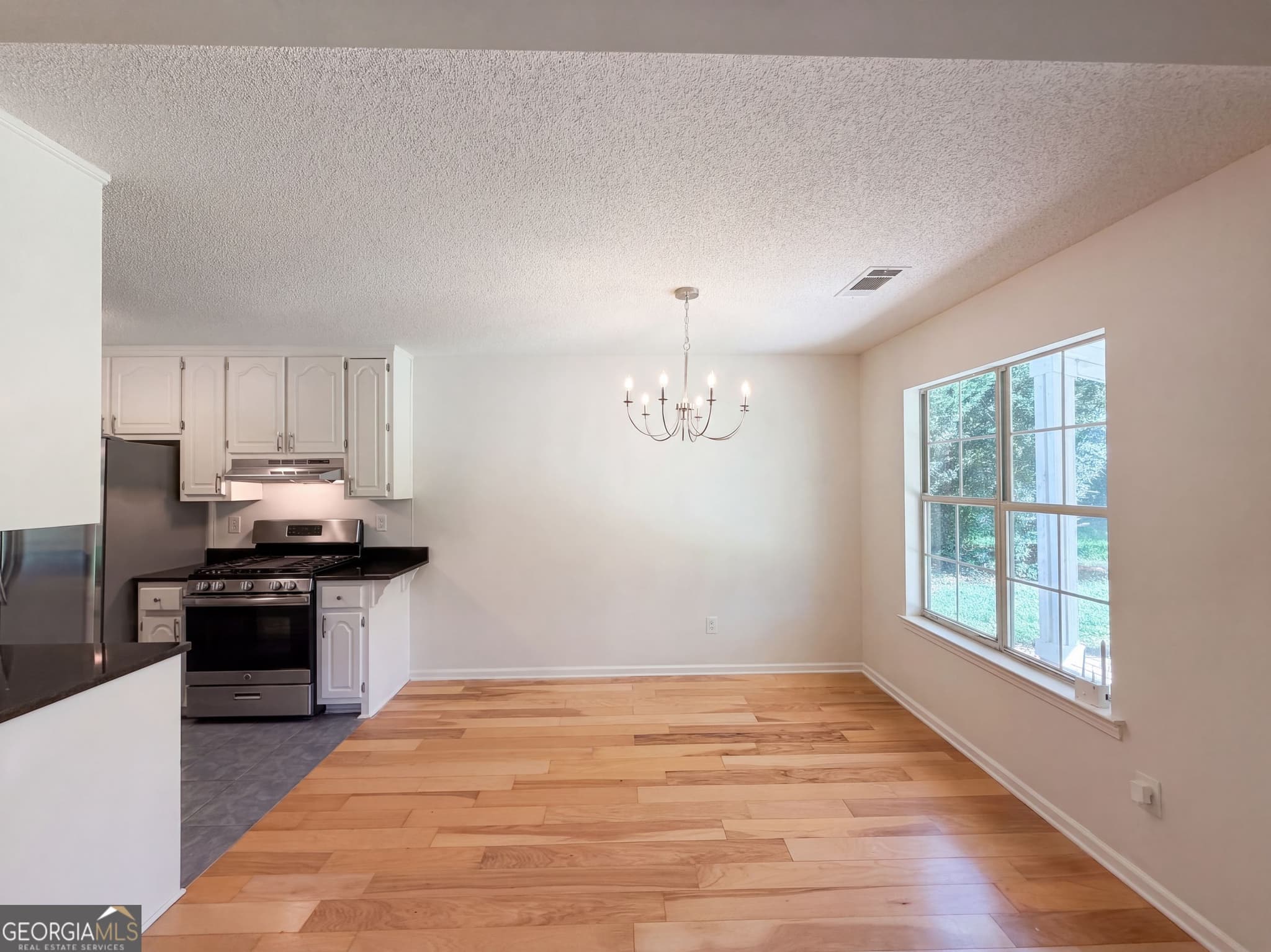 3 bedroom, 2 bathroom, 1,384 sq ft single family residence for sale at 105 Nanci Court, Stockbridge, GA 30281 — photo 10