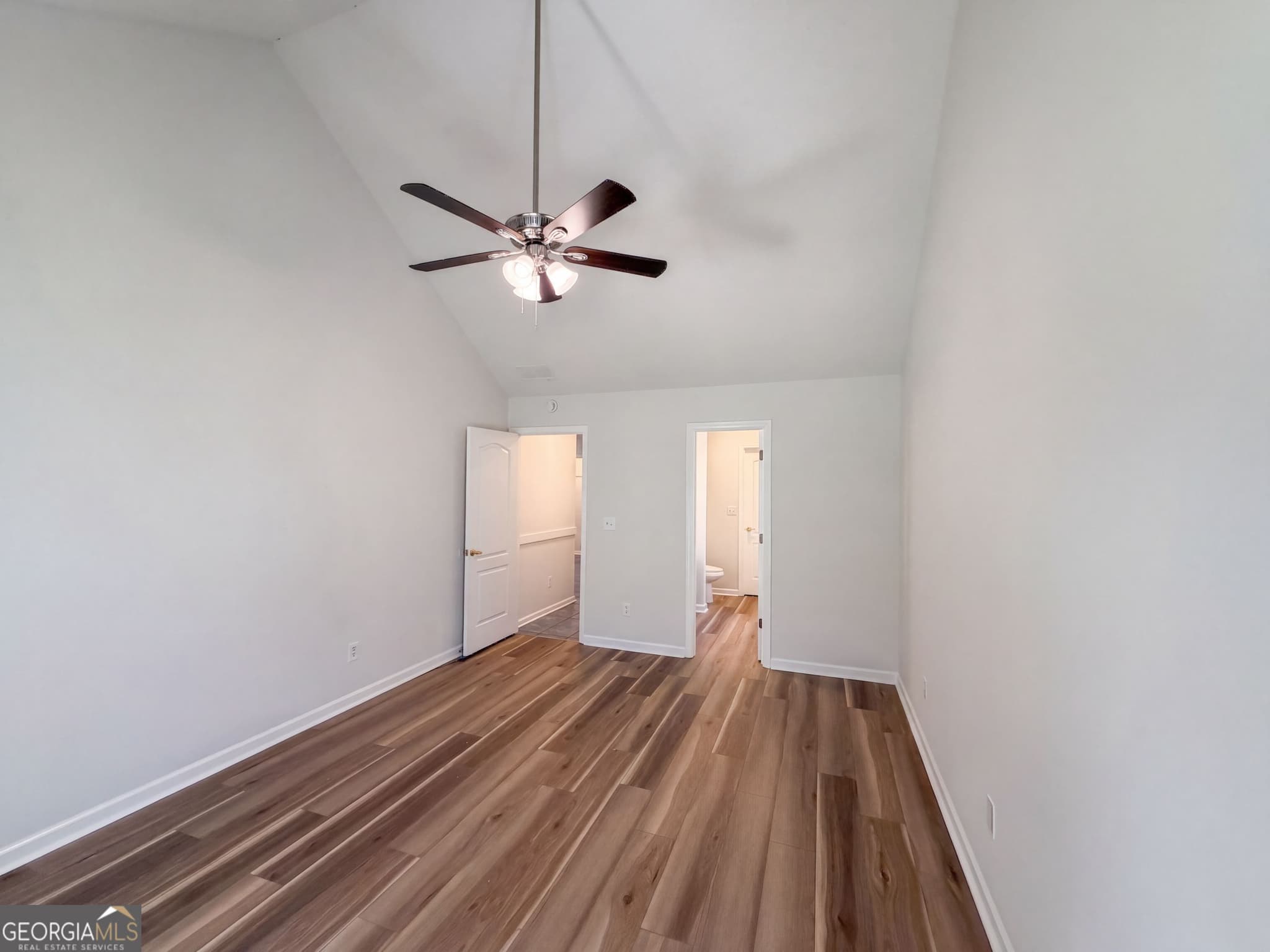 3 bedroom, 2 bathroom, 1,384 sq ft single family residence for sale at 105 Nanci Court, Stockbridge, GA 30281 — photo 4