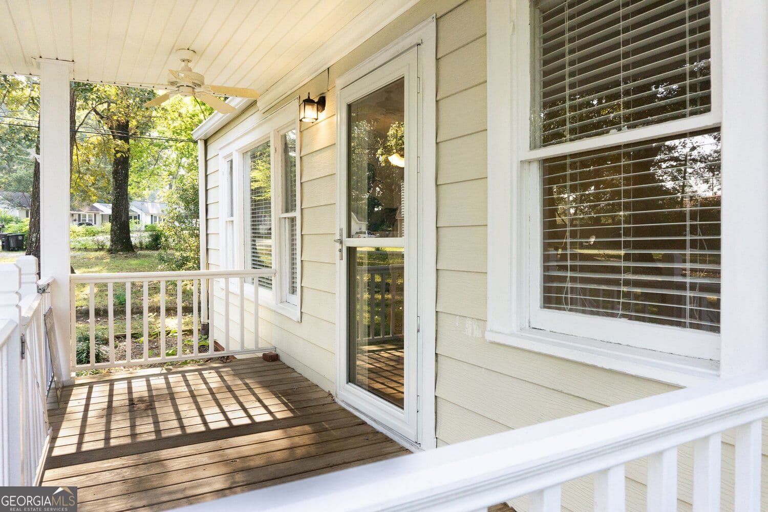 3 bedroom, 2 bathroom, 1,244 sq ft single family residence for sale at 611 Briarwood Circle, Rome, GA 30165 — photo 2