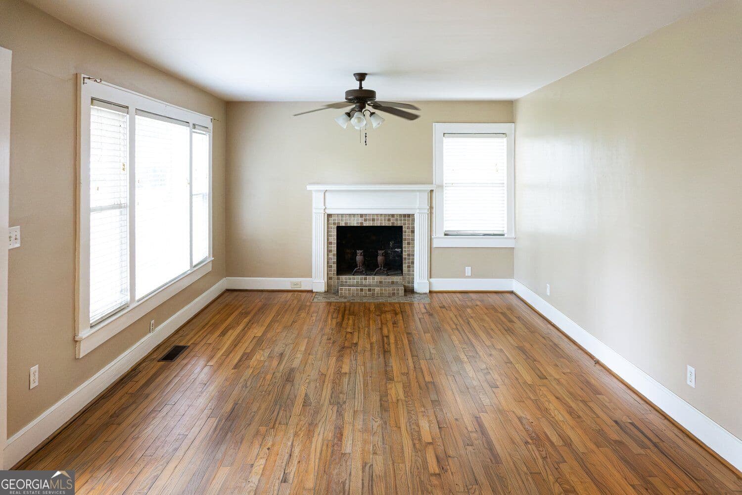 3 bedroom, 2 bathroom, 1,244 sq ft single family residence for sale at 611 Briarwood Circle, Rome, GA 30165 — photo 3