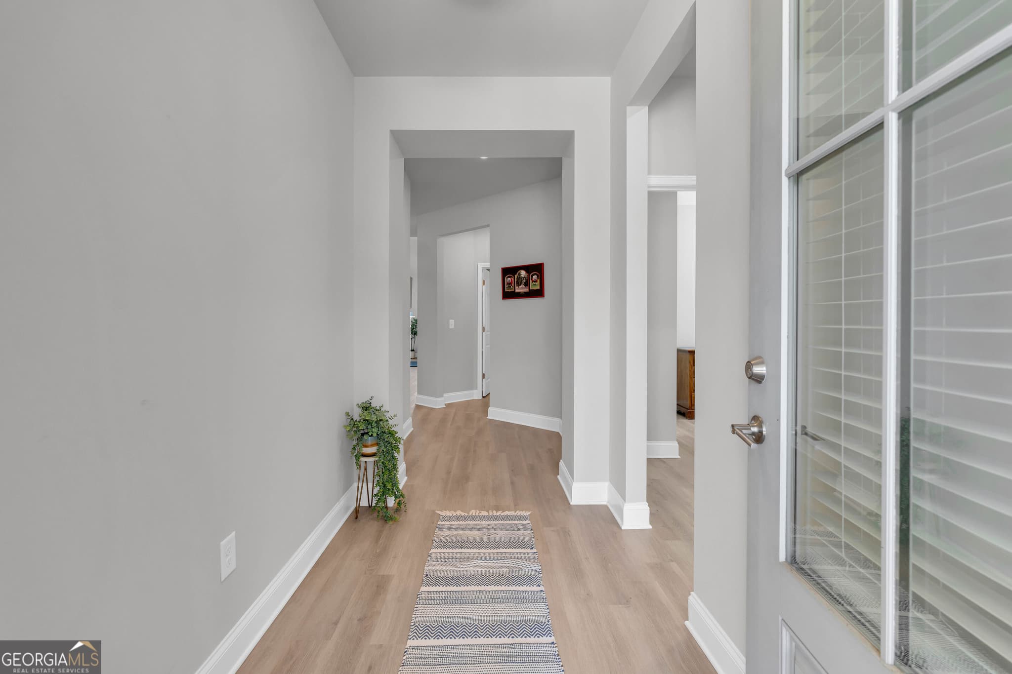 3 bedroom, 2.5 bathroom, 1,938 sq ft single family residence for sale at 158 Applewood Way, Homer, GA 30547 — photo 3