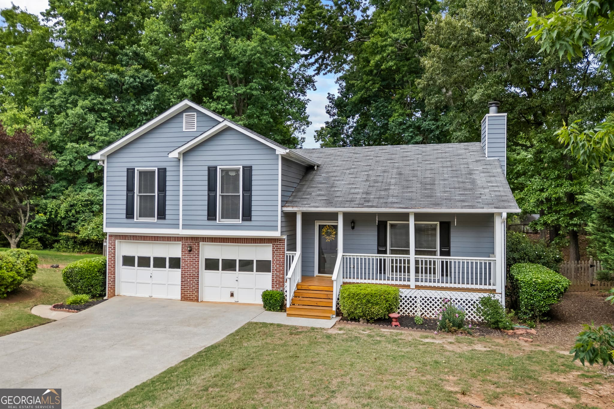 3 bedroom, 3 bathroom, 1,887 sq ft single family residence for sale at 455 Charlyne Way, Dacula, GA 30019 — photo 5
