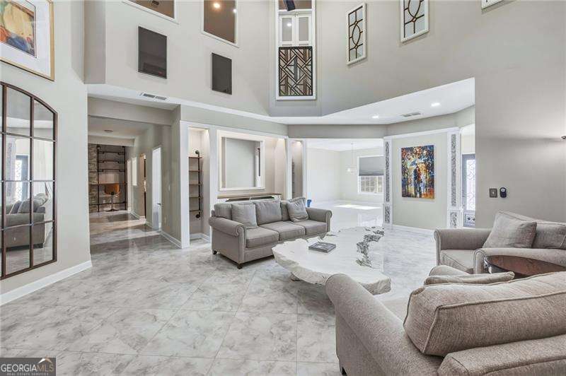 6 bedroom, 4.5 bathroom, 5,308 sq ft single family residence for sale at 232 Waters Lake Drive, Woodstock, GA 30188 — photo 7