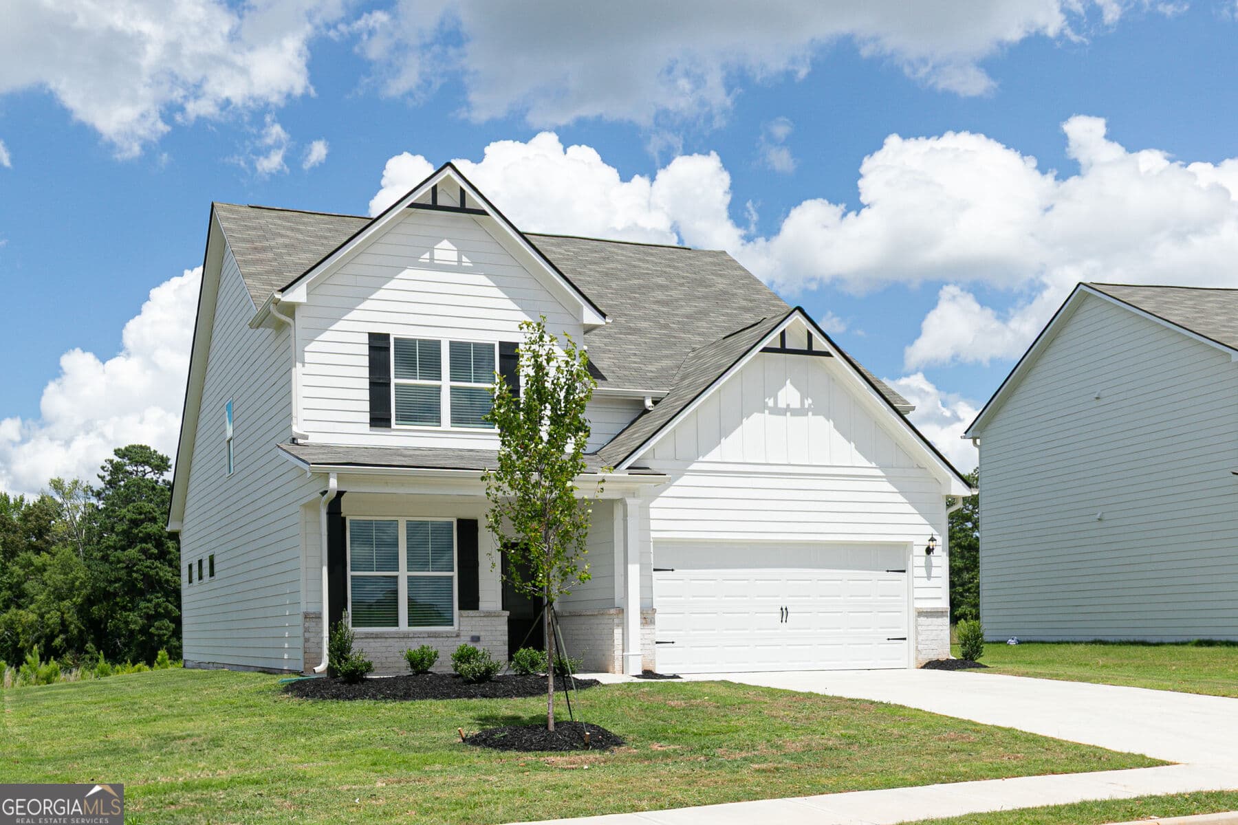 3 bedroom, 2.5 bathroom, 2,087 sq ft single family residence for sale at 625 Slate Road, Conyers, GA 30013 — photo 2