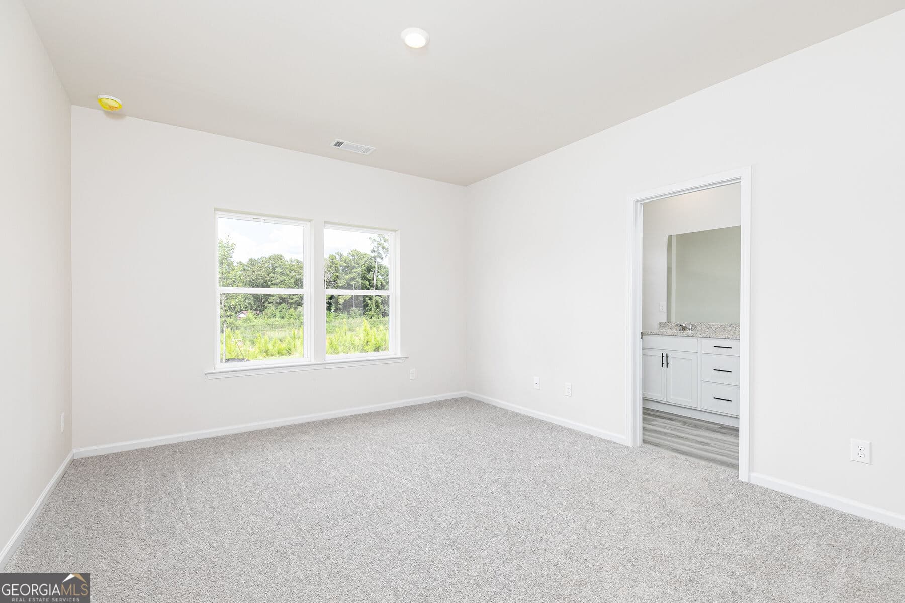 3 bedroom, 2.5 bathroom, 2,087 sq ft single family residence for sale at 625 Slate Road, Conyers, GA 30013 — photo 8
