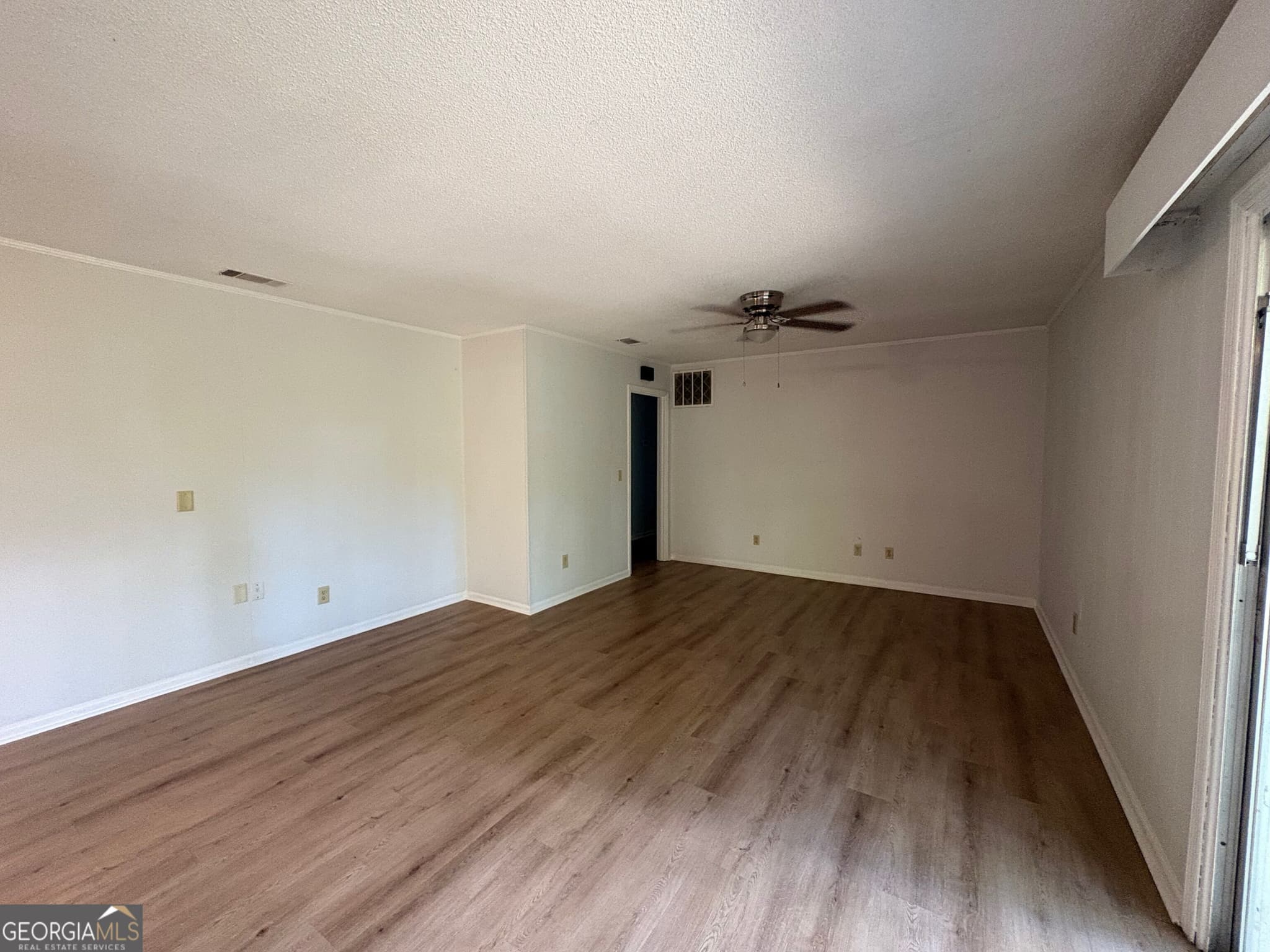 3 bedroom, 2.5 bathroom, 2,260 sq ft single family residence for rent at 100 Cherry Street, Statesboro, GA 30461 for $1,800 a month — photo 9