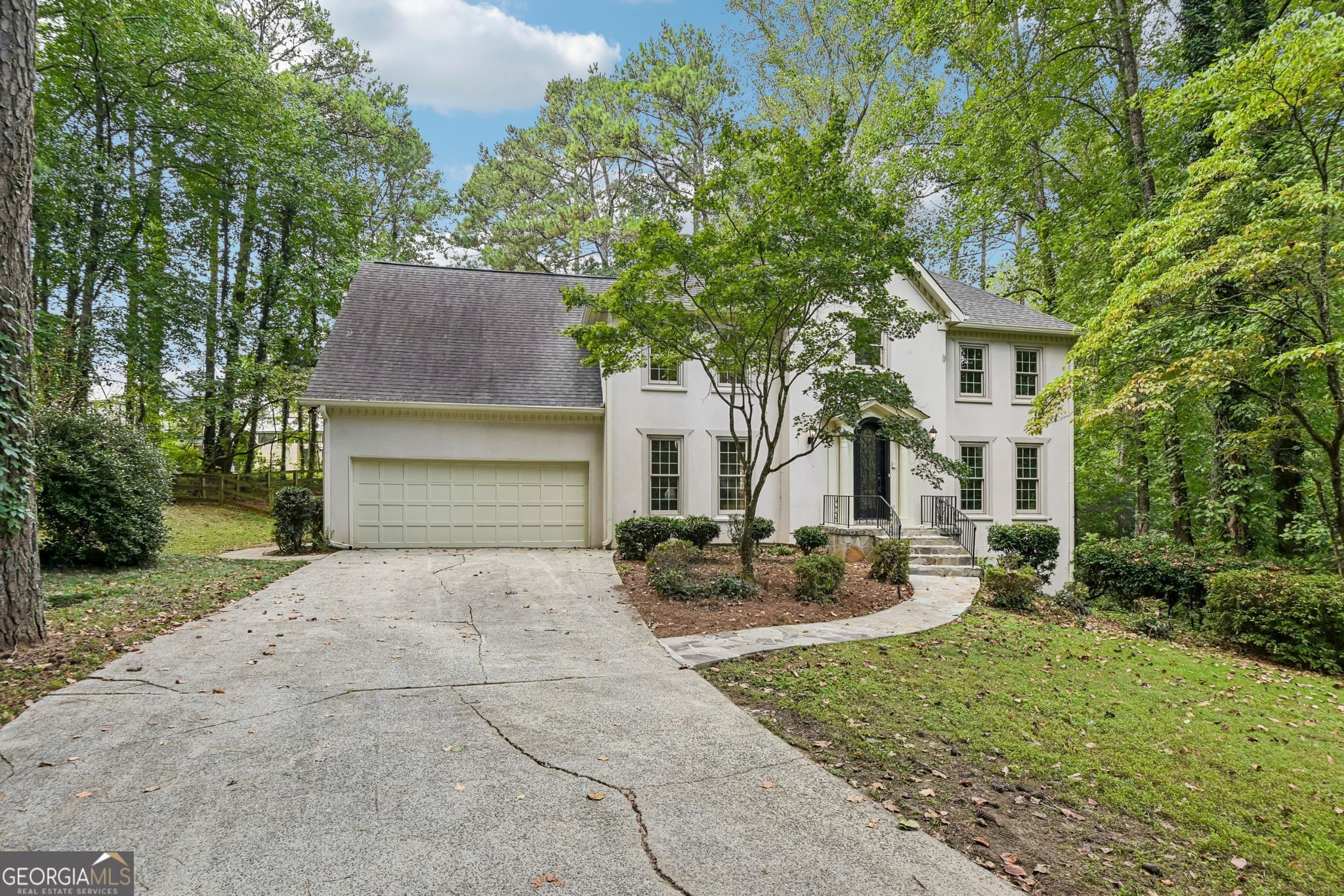 5 bedroom, 4 bathroom, 3,812 sq ft single family residence for sale at 286 River Cliff Gate, Marietta, GA 30067 — photo 5