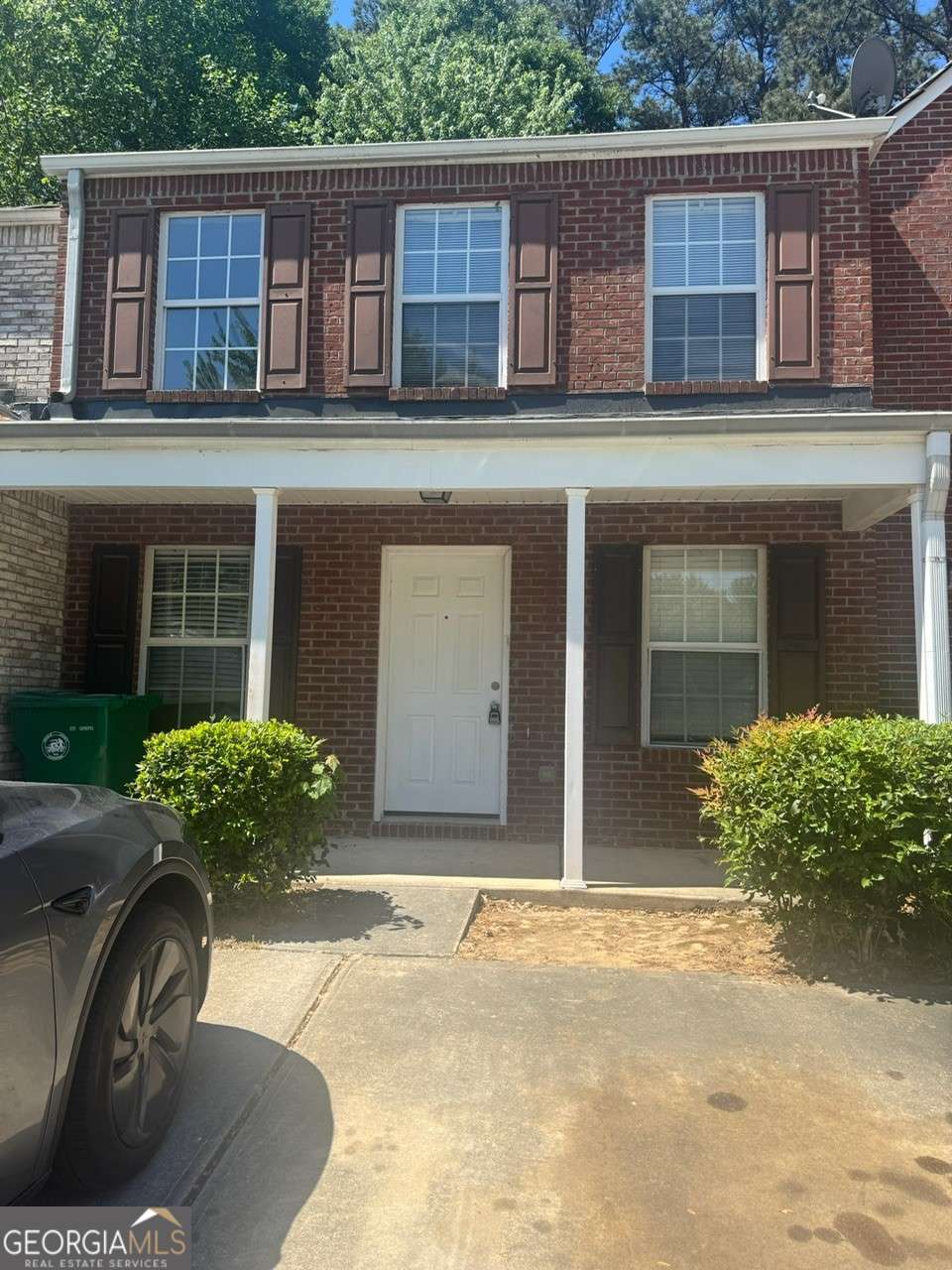 2 bedroom, 2.5 bathroom, 1,368 sq ft townhouse for sale at 1513 Eastern Sunrise Lane, Decatur, GA 30034