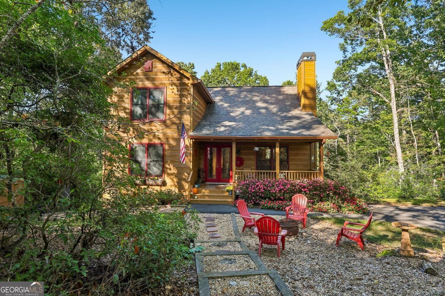 4 bedroom, 3.5 bathroom, 2,843 sq ft single family residence for sale at 153 Hannahs Crossing Drive, Dahlonega, GA 30533 — photo 2