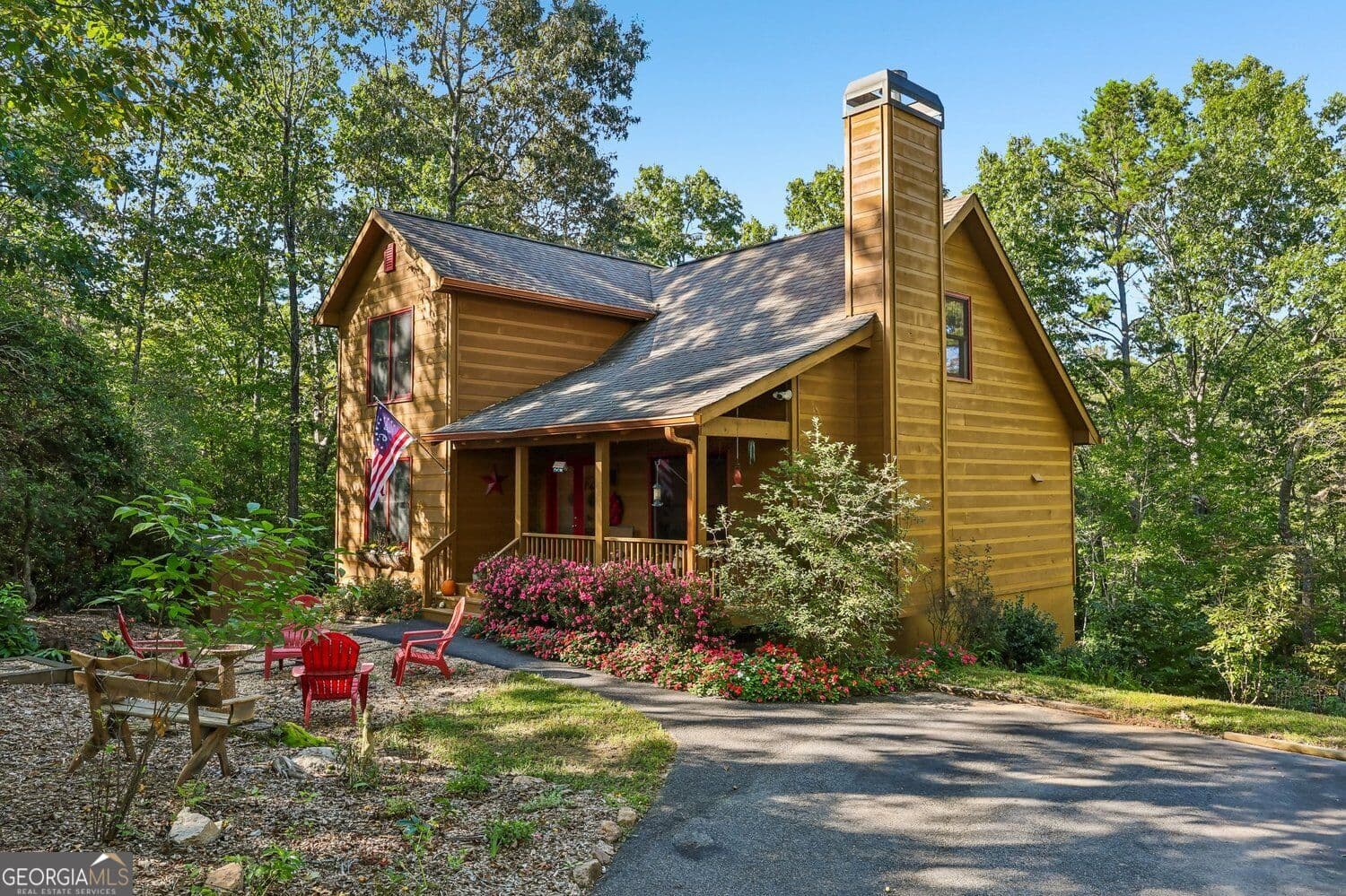 4 bedroom, 3.5 bathroom, 2,843 sq ft single family residence for sale at 153 Hannahs Crossing Drive, Dahlonega, GA 30533 — photo 1 of 58