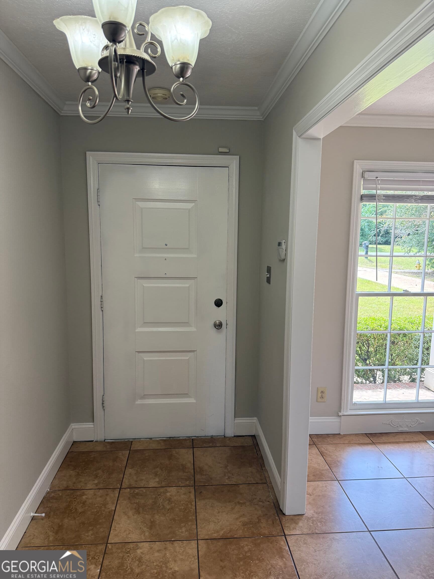 3 bedroom, 1.5 bathroom, 1,512 sq ft single family residence for sale at 407 Holly Drive, Albany, GA 31705 — photo 9