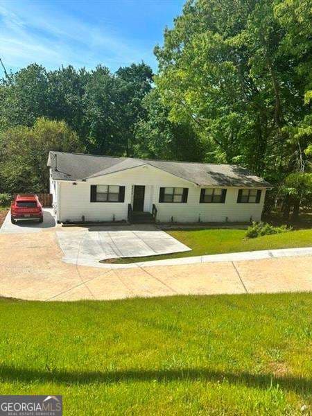 3 bedroom, 2 bathroom, 1,388 sq ft single family residence sold at 6630 Crystal Cove Trail, Gainesville, GA 30506