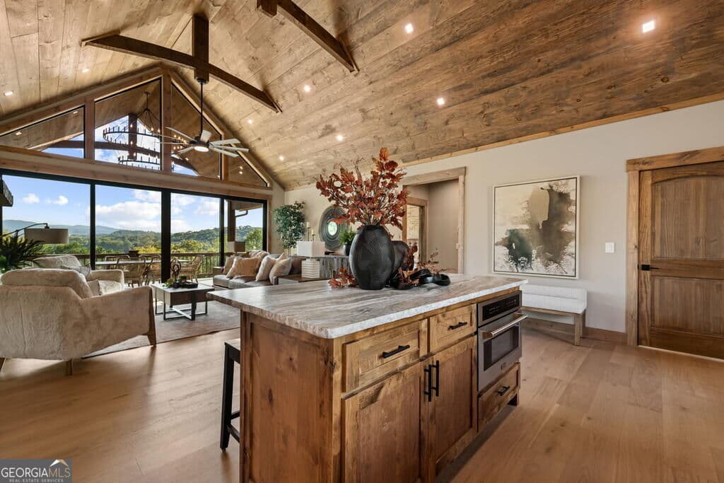 4 bedroom, 4 bathroom, 3,010 sq ft cabin,single family residence for sale at 679 Cohutta Sunset Drive, Blue Ridge, GA 30513 — photo 9