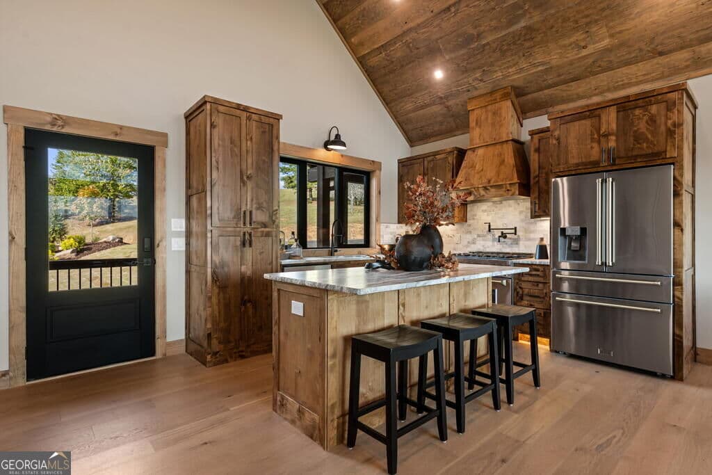 4 bedroom, 4 bathroom, 3,010 sq ft cabin,single family residence for sale at 679 Cohutta Sunset Drive, Blue Ridge, GA 30513 — photo 8