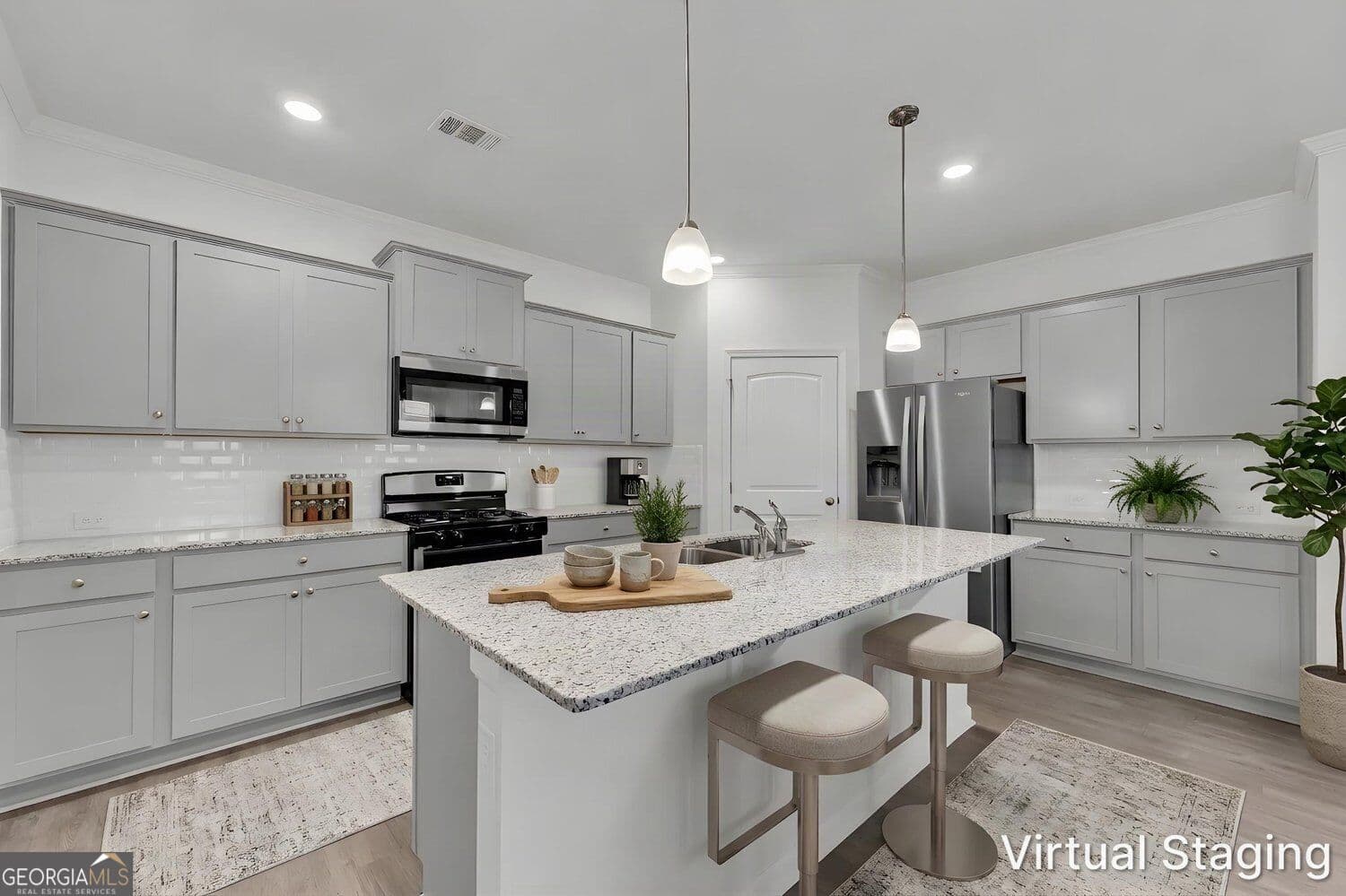 5 bedroom, 3 bathroom, 2,416 sq ft single family residence for sale at 5770 Turnstone Trail, Flowery Branch, GA 30542 — photo 6