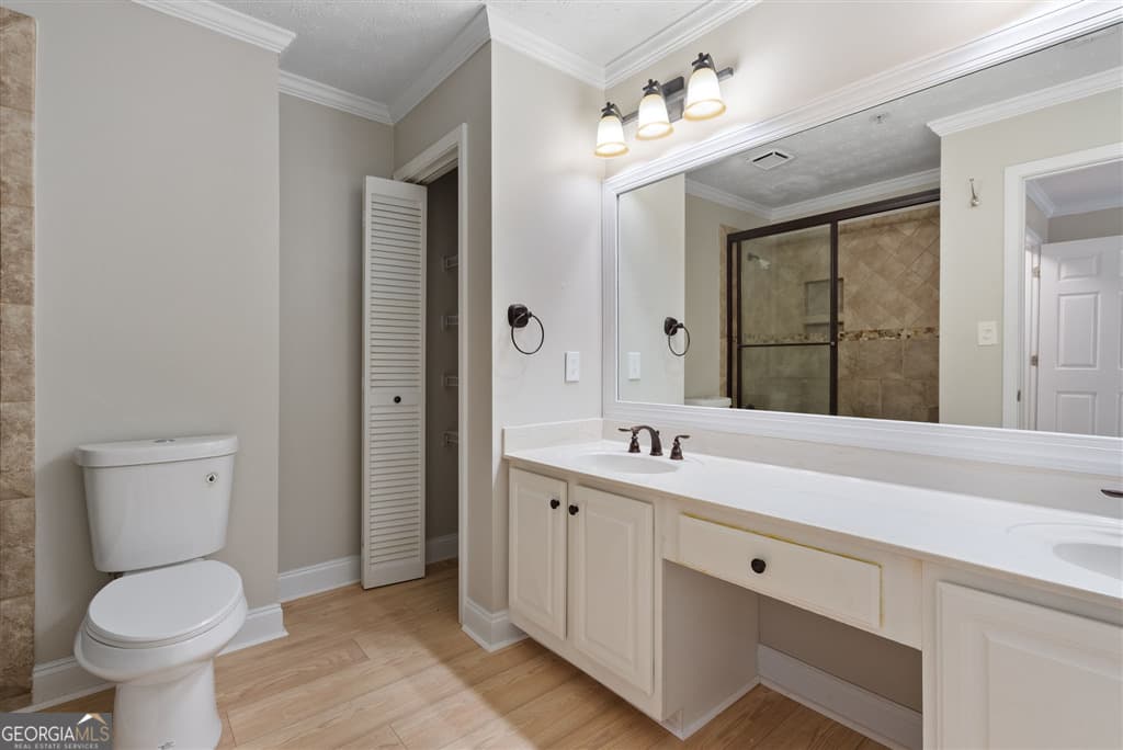 2 bedroom, 2 bathroom, 1,128 sq ft condominium for sale at 1364 Keys Crossing Drive, Atlanta, GA 30319 — photo 7