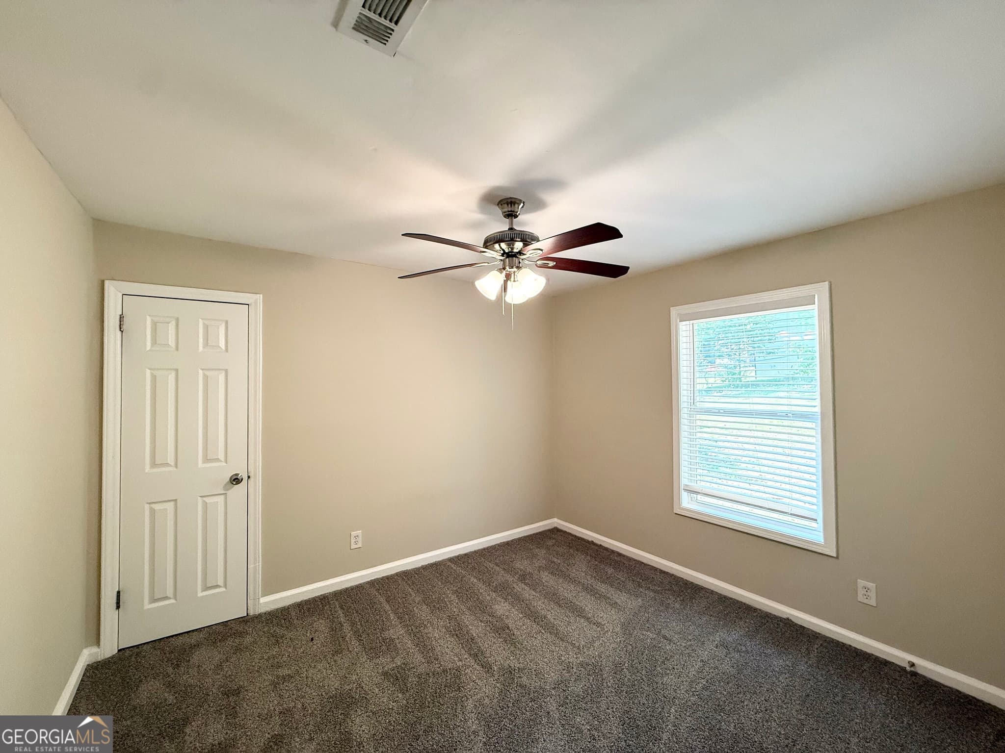 3 bedroom, 2 bathroom, 1,014 sq ft single family residence for sale at 424 Dorsey Road, Hapeville, GA 30354 — photo 10