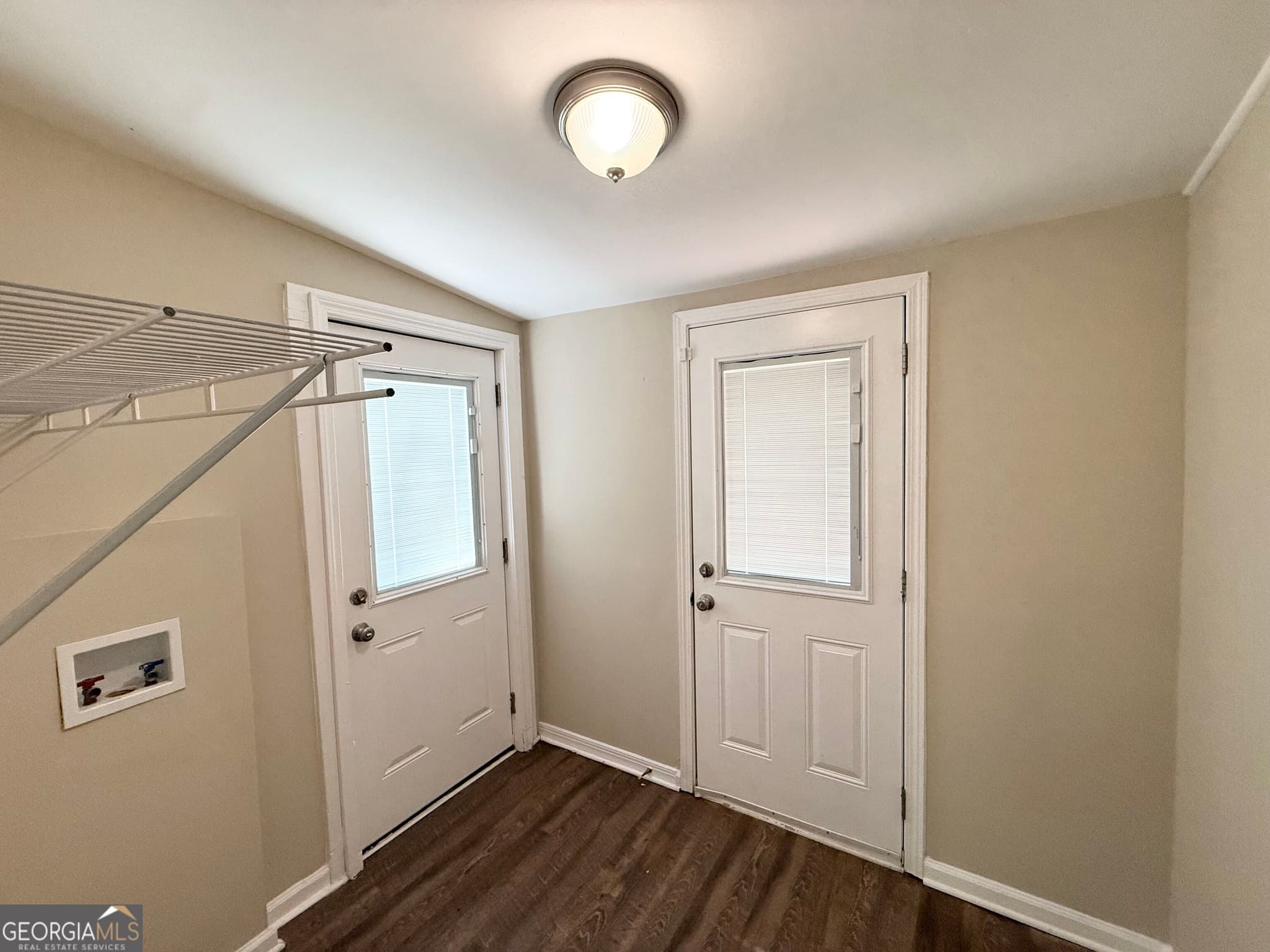 3 bedroom, 2 bathroom, 1,014 sq ft single family residence for sale at 424 Dorsey Road, Hapeville, GA 30354 — photo 8