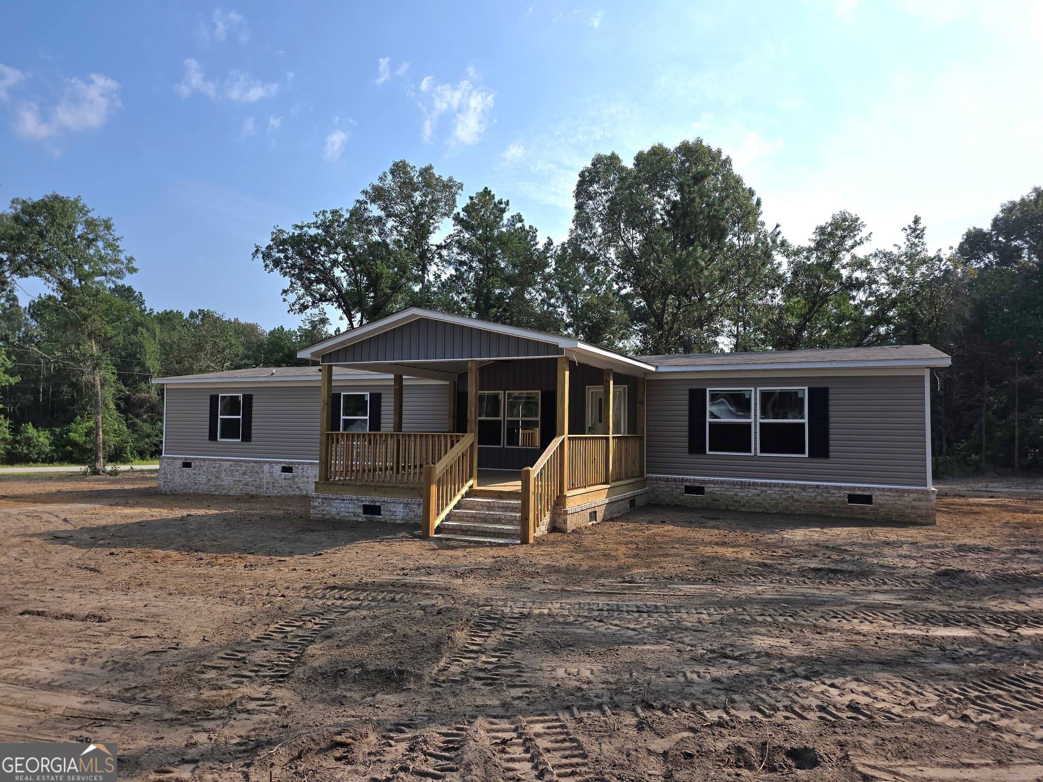 4 bedroom, 2 bathroom, 1,791 sq ft manufactured home,single family residence for sale at 4605 Jackie Drive, Millen, GA 30442 — photo 4