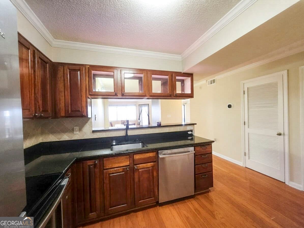 2 bedroom, 1 bathroom, 958 sq ft condominium for rent at 795 Hammond Drive 701, Sandy Springs, GA 30328 for $1,700 a month — photo 5
